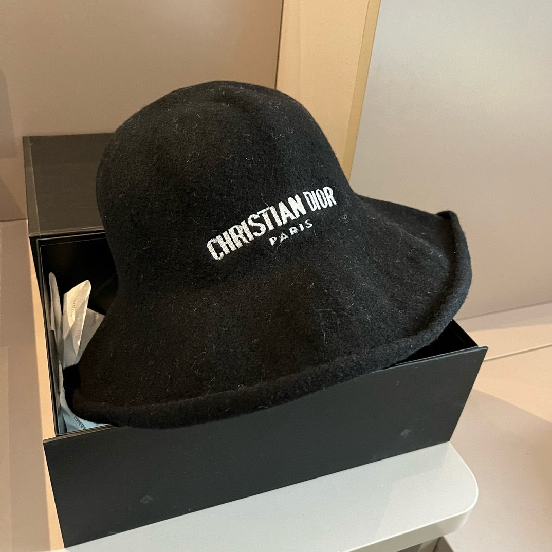 NO:218451,Dior new 100% cashmere fisherman hat, hand grab hat, hat fisherman hat baseball hat knit hat, hat, dior, dior, espadrilles, hats19860909Dior迪奥新款百分百羊绒渔夫帽,手抓帽,帽子渔夫帽棒球帽针织帽,帽子,dior,dior,espadrilles,hats,hat