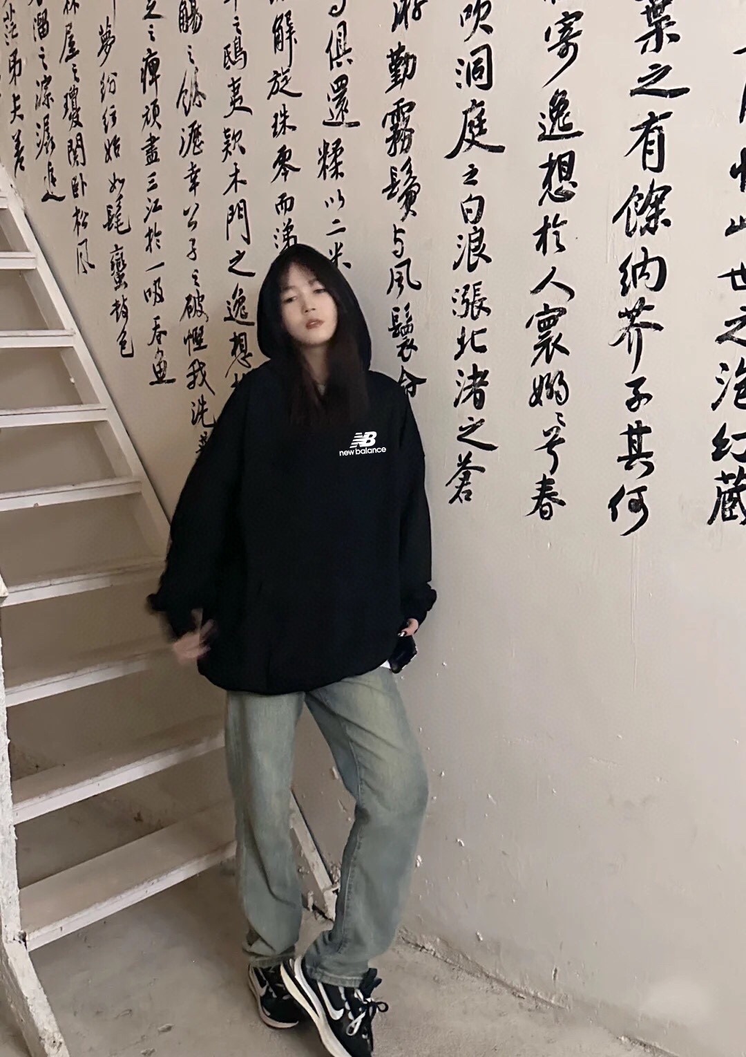 Velvet Hoodie with Ring-Fixed Collar and Cotton Shoulder Line: Classic Oversize Style - 图片 2
