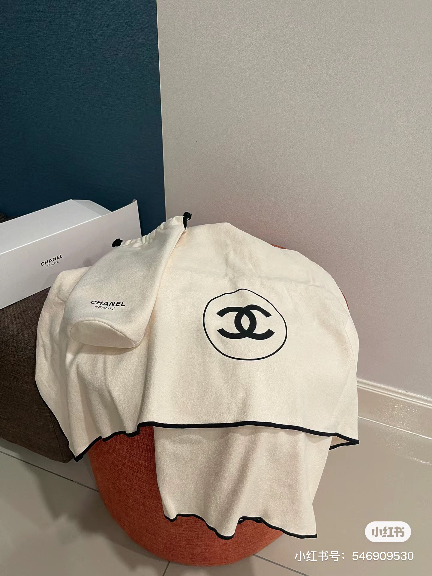 Chanel Maison Lifestyle Luxury Home Decor Blanket Tableware Bedding 2