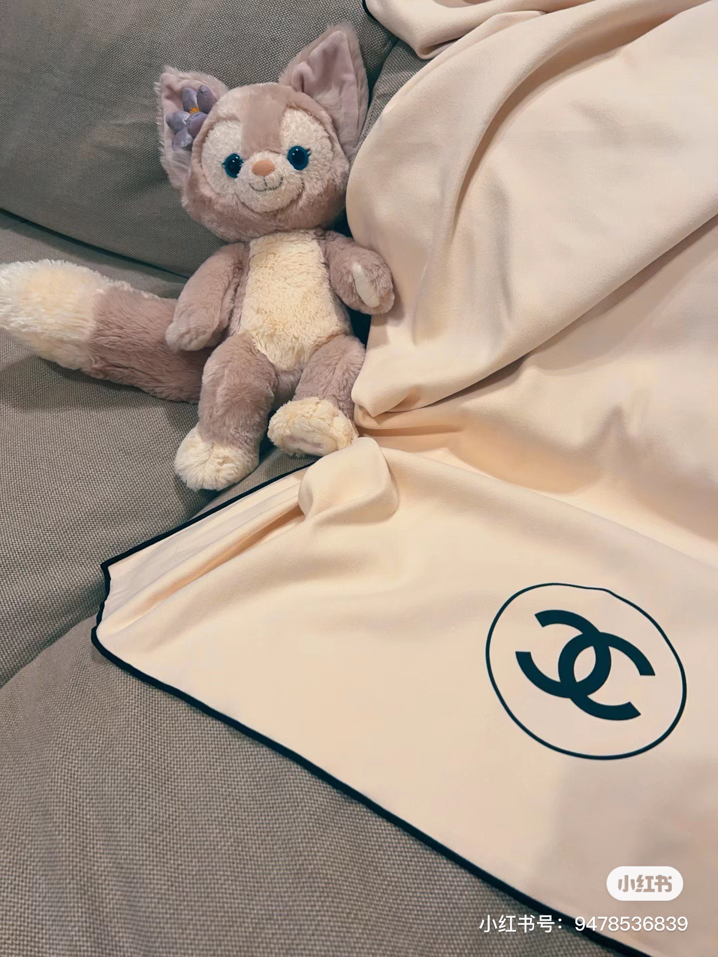 Chanel Maison Lifestyle Luxury Home Decor Blanket Tableware Bedding 3