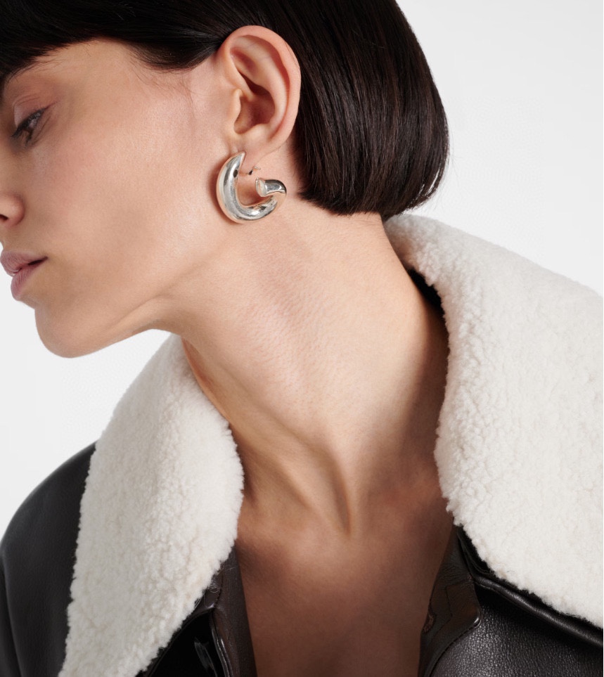 New Bottega Veneta Collection: Metal-Infused Designs for Ultimate Elegance and Style - 图片 2