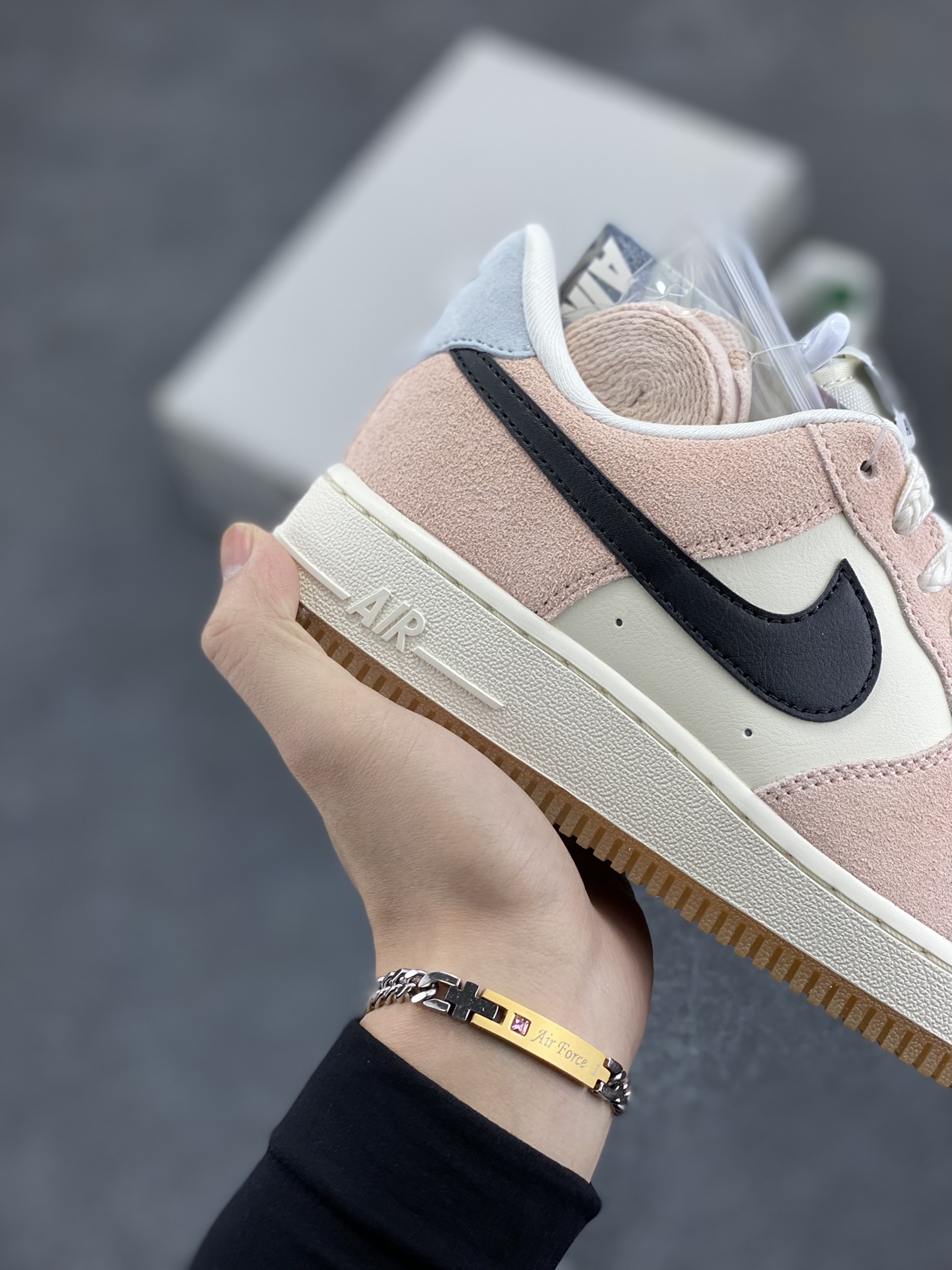 图片[6]-HY版本💯 Nike Air Force 1 Low 粉黑 空军一号低帮运动休闲板鞋 原楦头原纸板 打造纯正空军版型#专注外贸渠道 全掌内置蜂窝气垫 #原盒配件 原厂中底钢印、拉帮完美 货号：HJ7342-800 尺码：35.5 36 36.5 37.5 38 38.5 39 40 40.5 41 42 42.5 43 44 44.5 45-选品中心