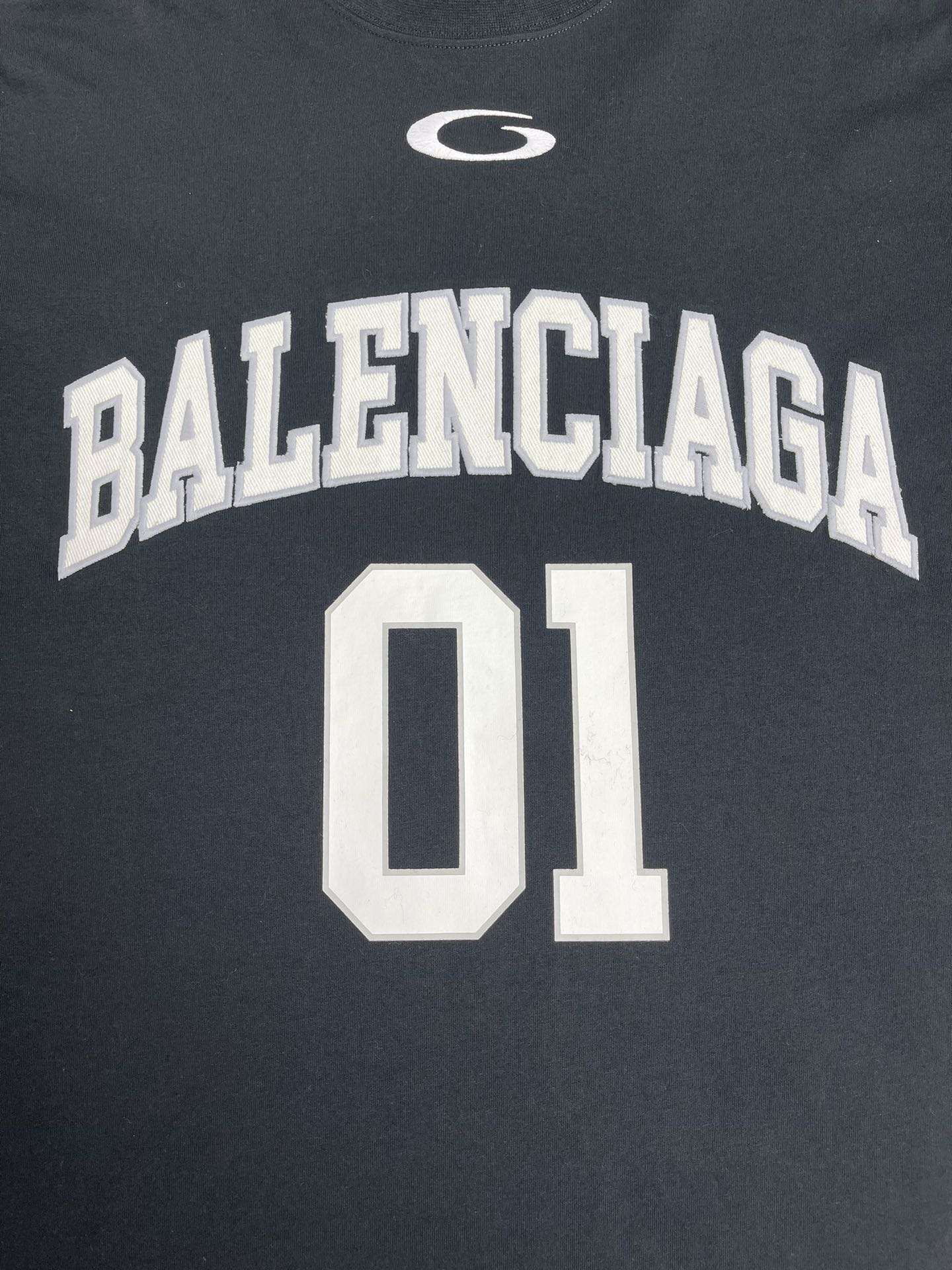 발렌시아가 24SS 남성 반팔 131761 Balenciaga T Shirt 썸네일 이미지