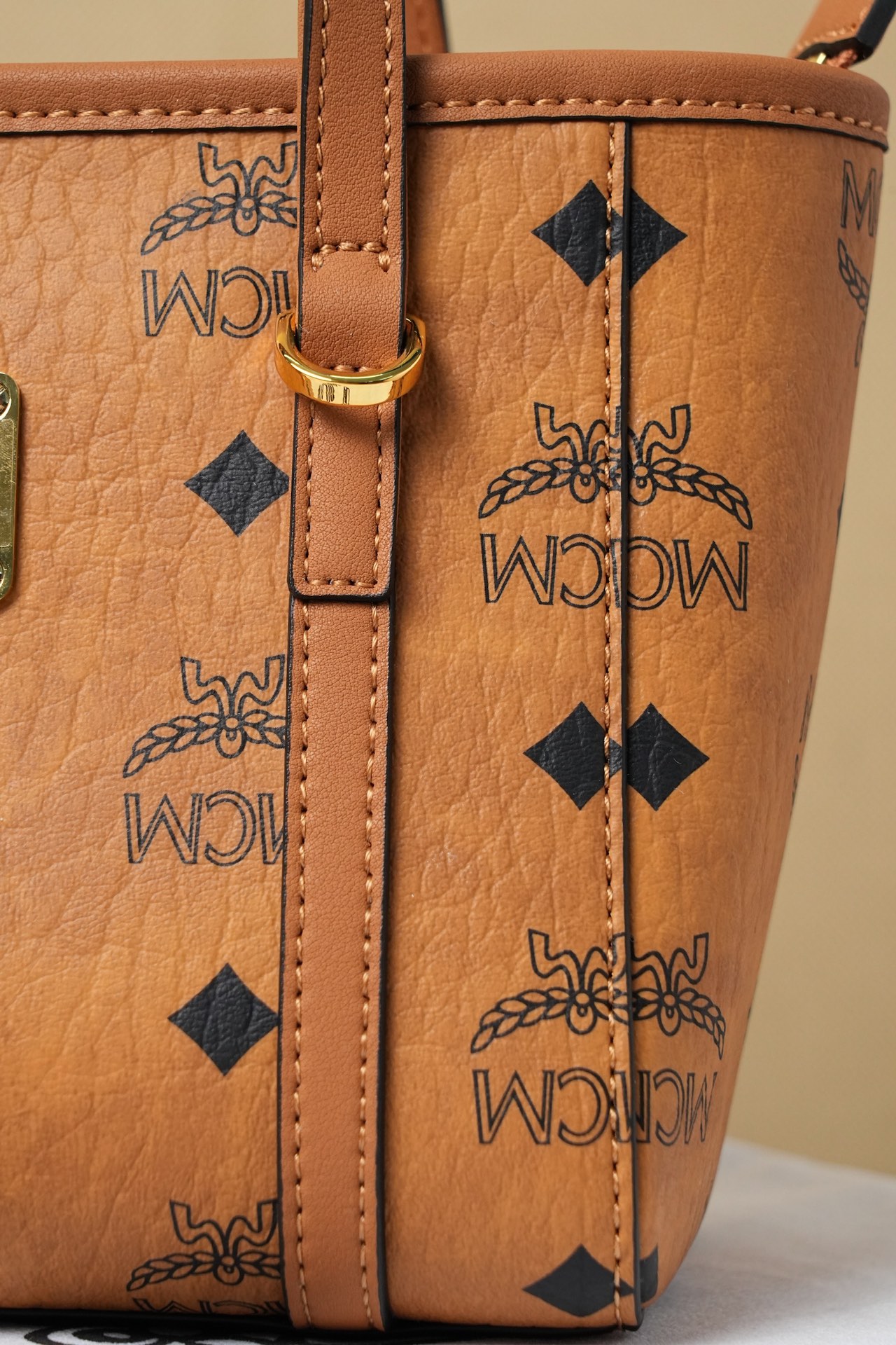 [MCM Women