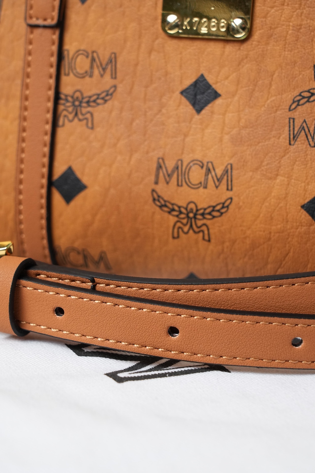 [MCM Women