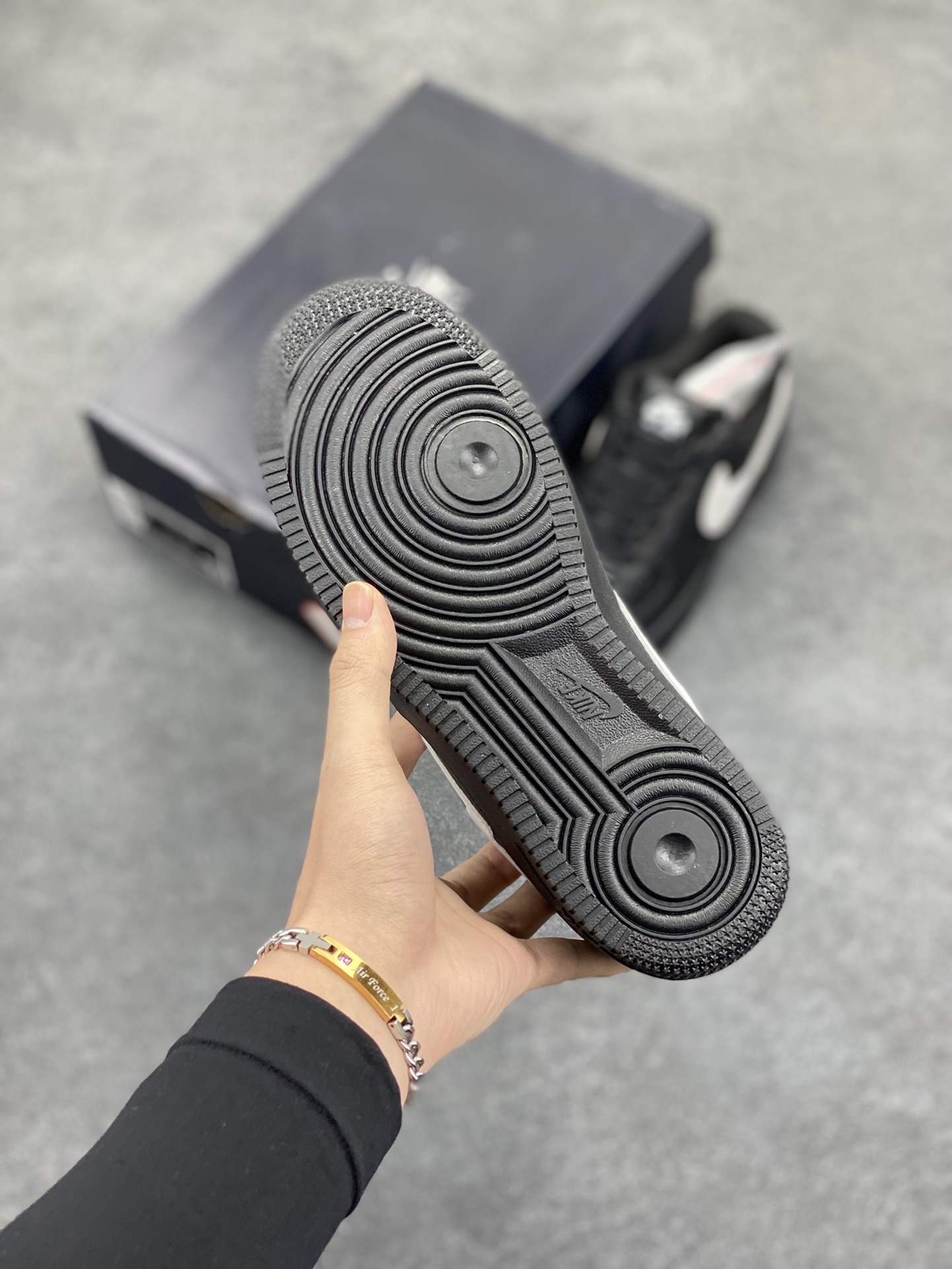 图片[5]-Nike Air Force 1 Low \’07 黑白大勾 低帮空军一号休闲板鞋 定制皮料 原楦原纸板 纯正空军版型 高清洁度 内置全掌气垫 货号：CI9553-001 尺码：36 36.5 37.5 38 38.5 39 40 40.5 41 42 42.5 43 44 44.5 45-选品中心