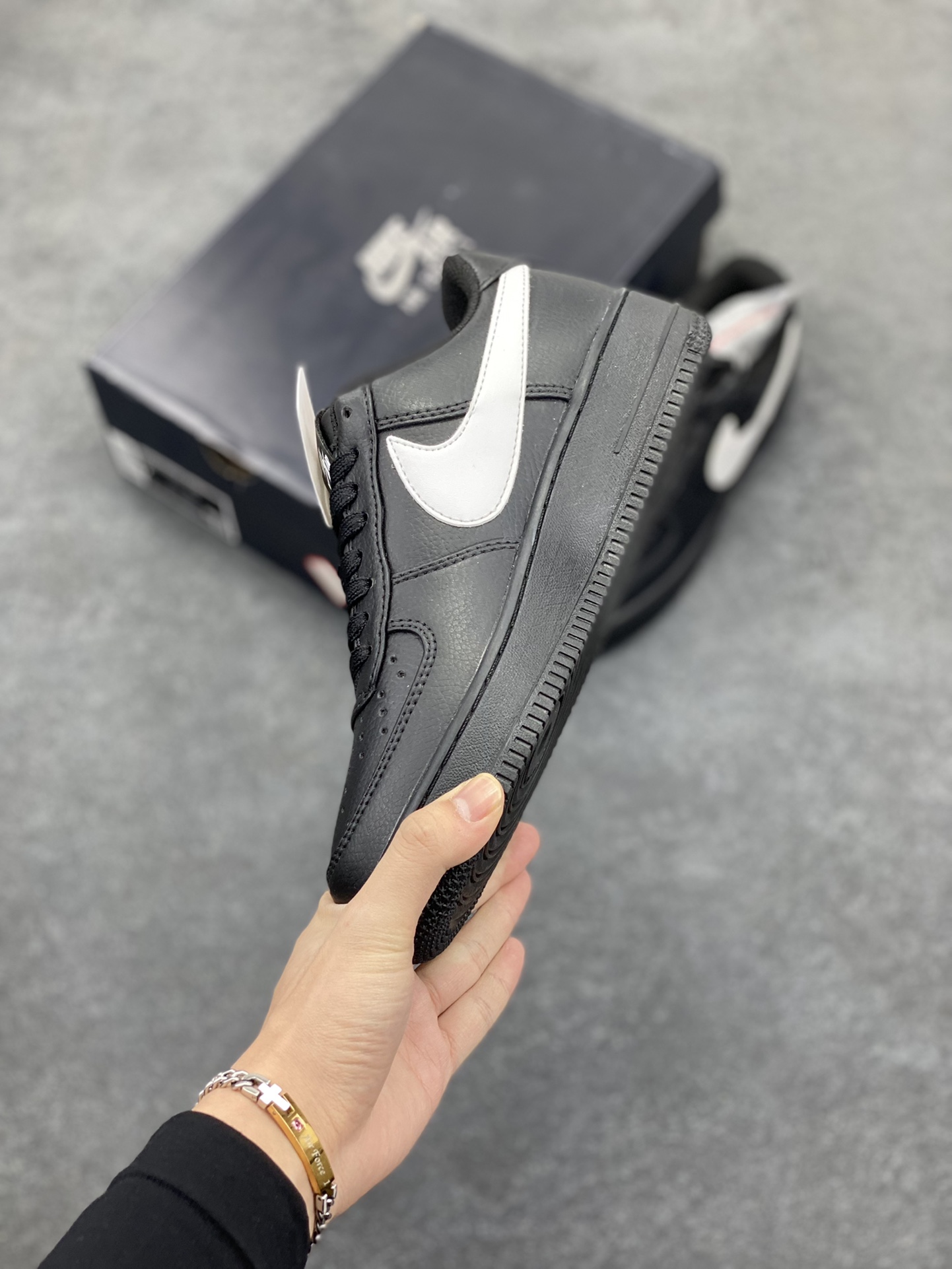 图片[3]-Nike Air Force 1 Low \’07 黑白大勾 低帮空军一号休闲板鞋 定制皮料 原楦原纸板 纯正空军版型 高清洁度 内置全掌气垫 货号：CI9553-001 尺码：36 36.5 37.5 38 38.5 39 40 40.5 41 42 42.5 43 44 44.5 45-选品中心
