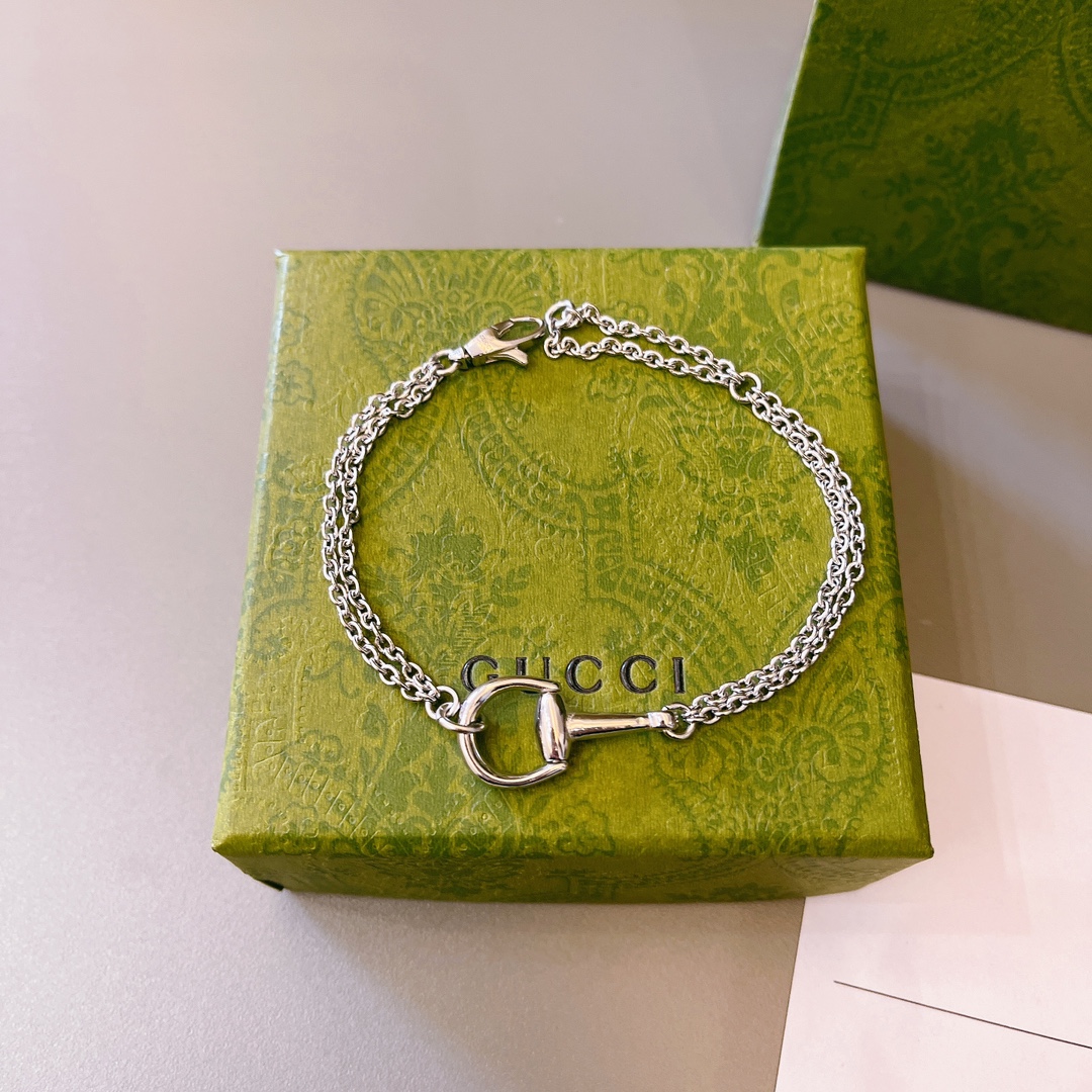 NO:379879,New counter genuine GUCCI 18K gold bracelet horse tie open bracelet women, jewelry boutique, gucci, gucci, bracelet, bracelet19860909新品专柜正品GUCCI古驰18K金手链马衔扣开口手镯女,饰品精品,gucci,gucci,bracelet,bracelet,Jewelry