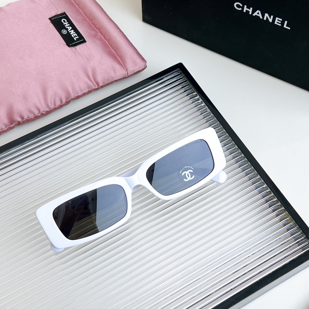  CHANEL 权志龙同款
MOD：71473
Size：54口18-145
🔝🔝
