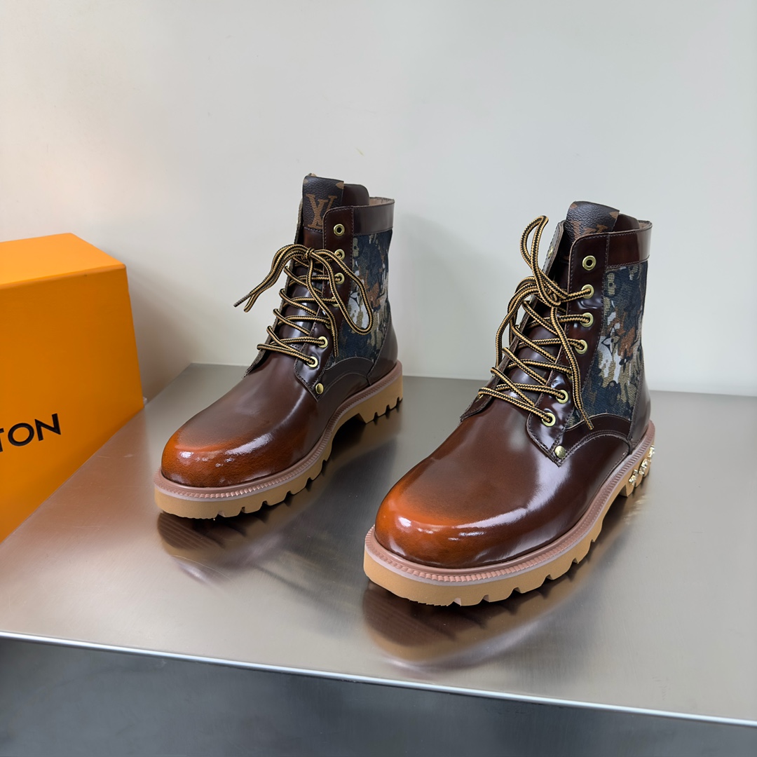 NO:532870,Size 38-45 (45 customized) Original Single L Home Official Website Men's Casual High-top Leather Shoes, Top-level Original Single Replica, using imported open-edged beaded calfskin, extremely strong texture, calfskin breathable inner lining, original outsole, anti-slip and wear-resistant!  , louis vuitton,cowhide19860909码数38-45(45定做） 原单L家官网男士休闲高帮皮鞋,顶级原单复刻,采用进口开边珠小牛皮,极强质感,小牛皮透气内里,原版大底,防滑耐磨！,,louis vuitton,cowhide,Men's shoes