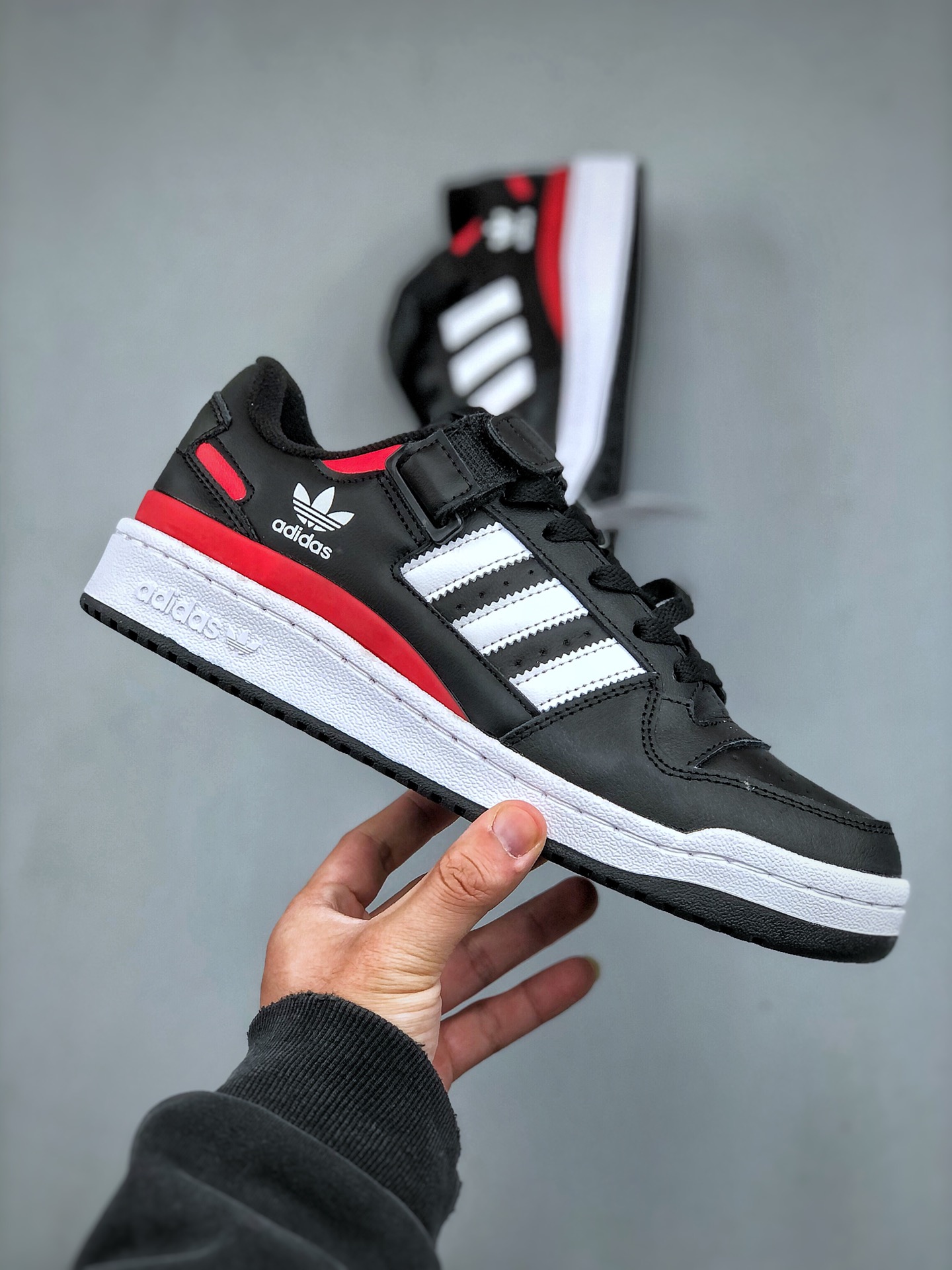 Adidas Forum 84 Low Retro Basketball Sneakers - Shoe 4
