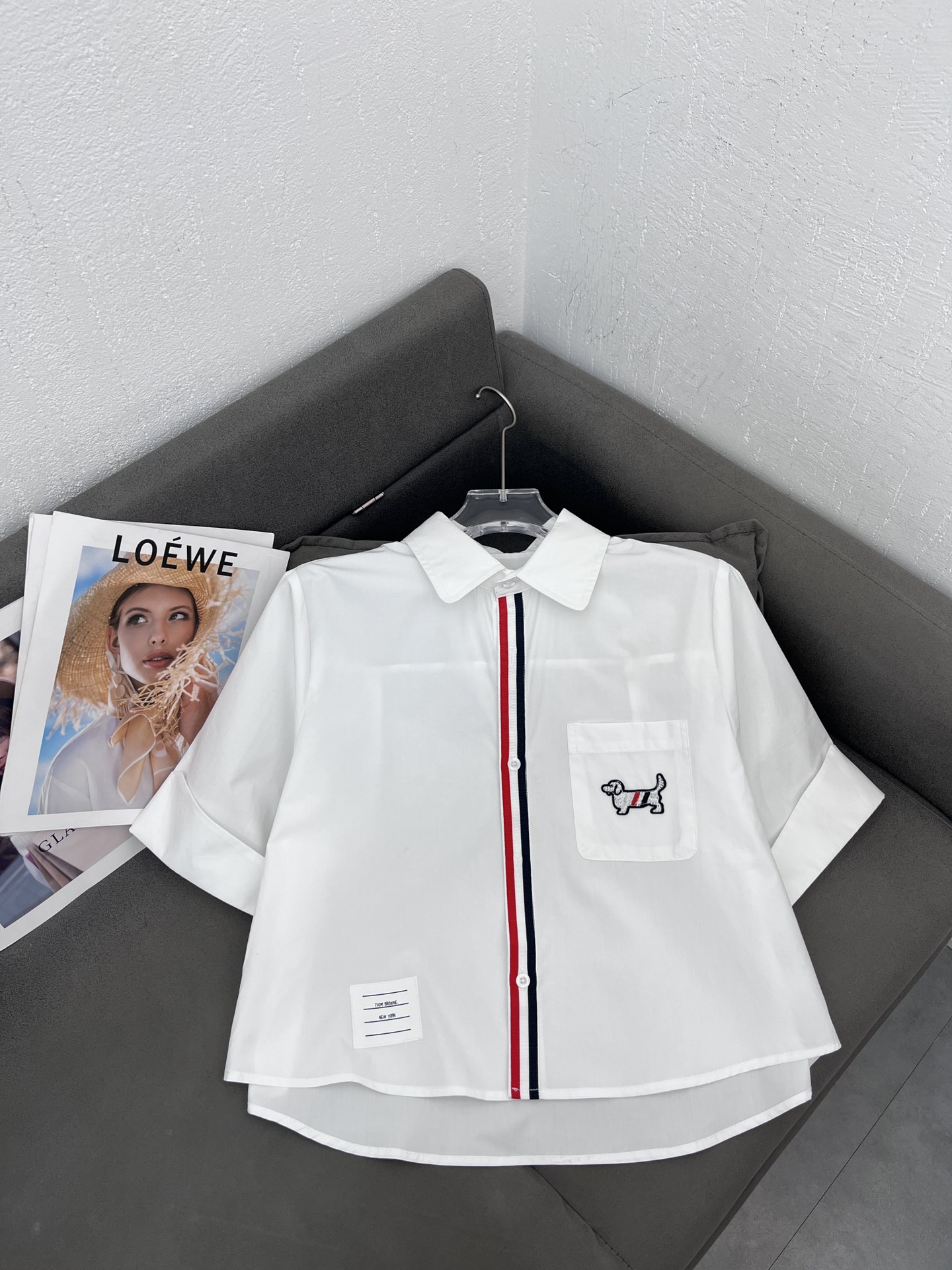 High-End Women’s Clothes: ThomBrowne New T.B. School Cotton Shirts Packing - 图片 1