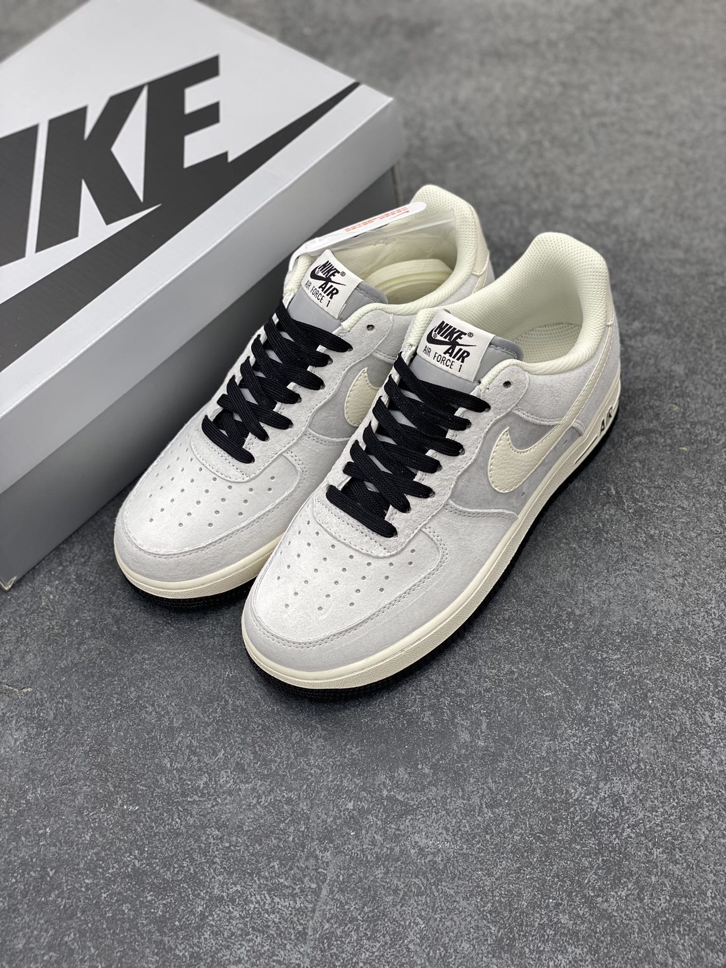图片[8]-NIke Air Force 1 \’07 Low 经典黑灰 头成麂皮空军一号低帮运动休闲板鞋 进口麂皮 原装鞋盒原楦头原纸板 内置全掌气垫 高清洁度 货号：KT3396-225 尺码：36 36.5 37.5 38 38.5 39 40 40.5 41 42 42.5 43 44 44.5 45-选品中心