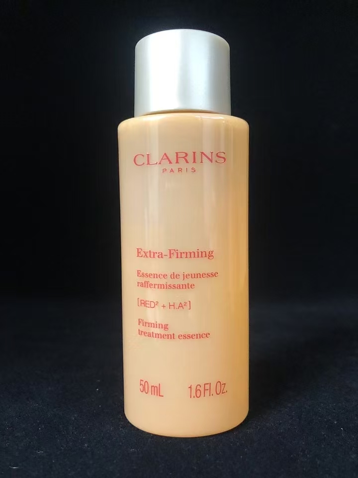 Clarins Extra-Firming Essence 50ml - Youthful Radiance and Enhanced Firmness 3 a1735390621539 1655