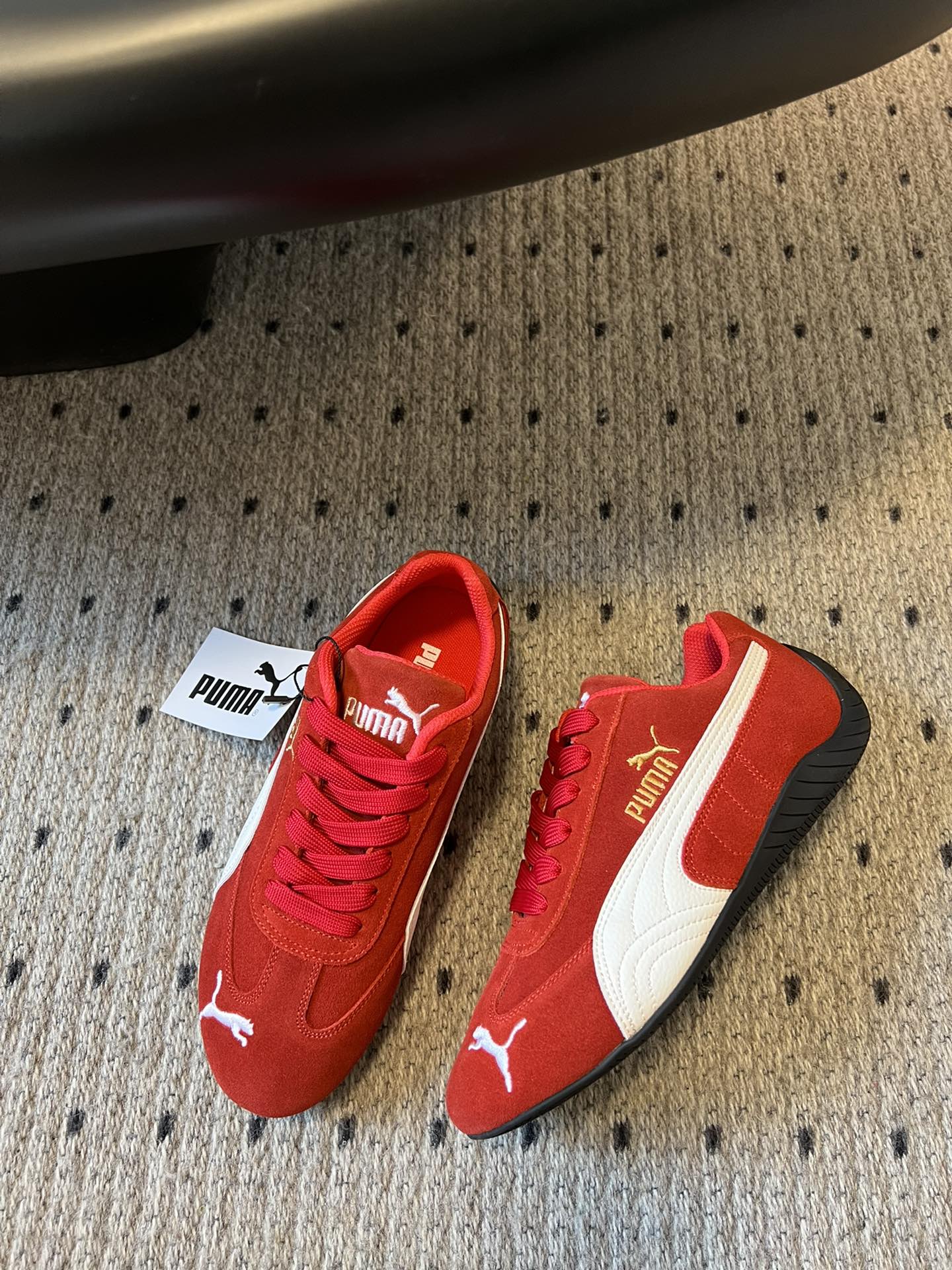 
新色来袭 puma X openyy 联名运动鞋 

复古米色 樱花粉色 我真的好推荐啊！！姐妹们今年