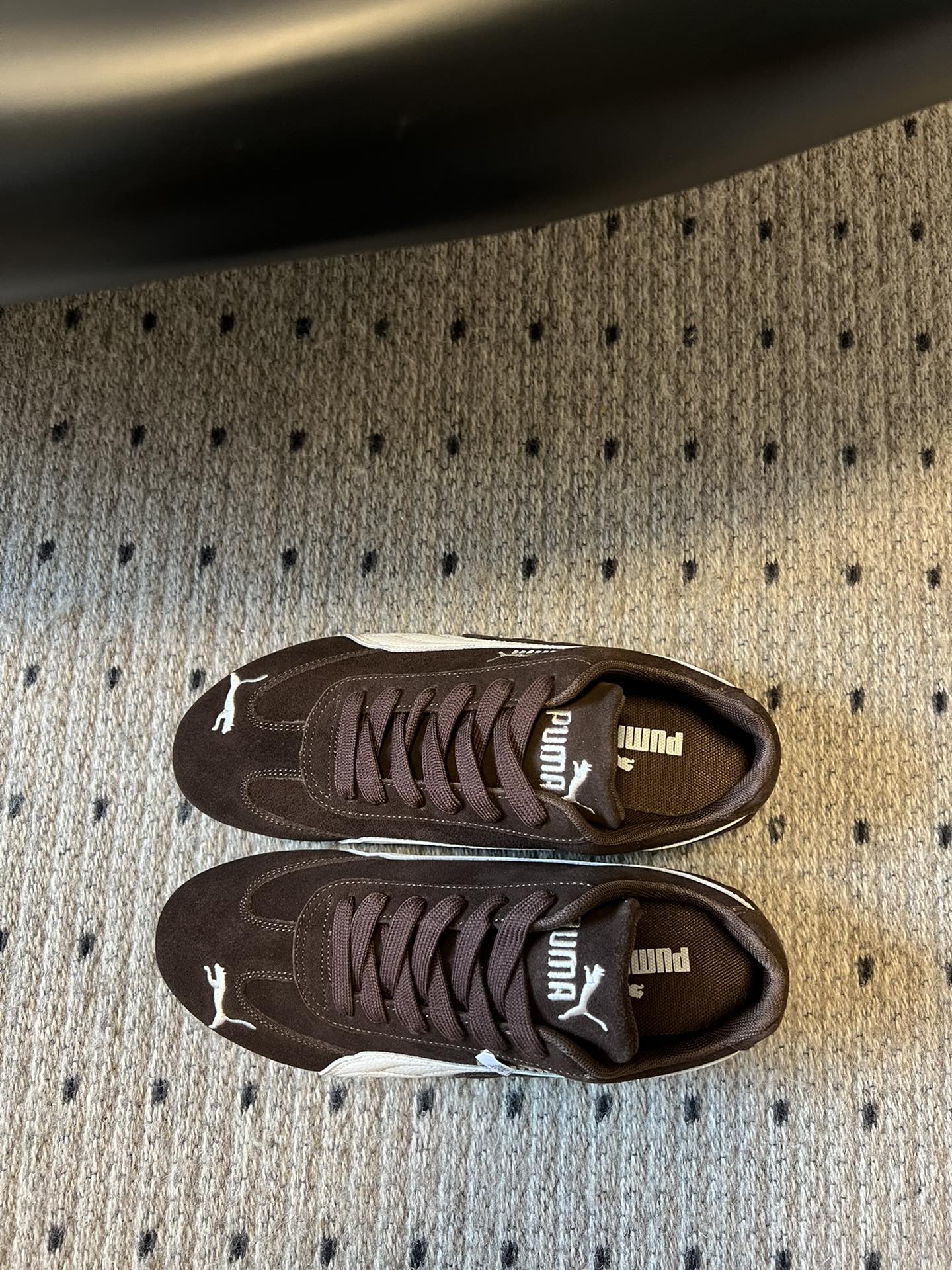 
新色来袭 puma X openyy 联名运动鞋 

复古米色 樱花粉色 我真的好推荐啊！！姐妹们今年
