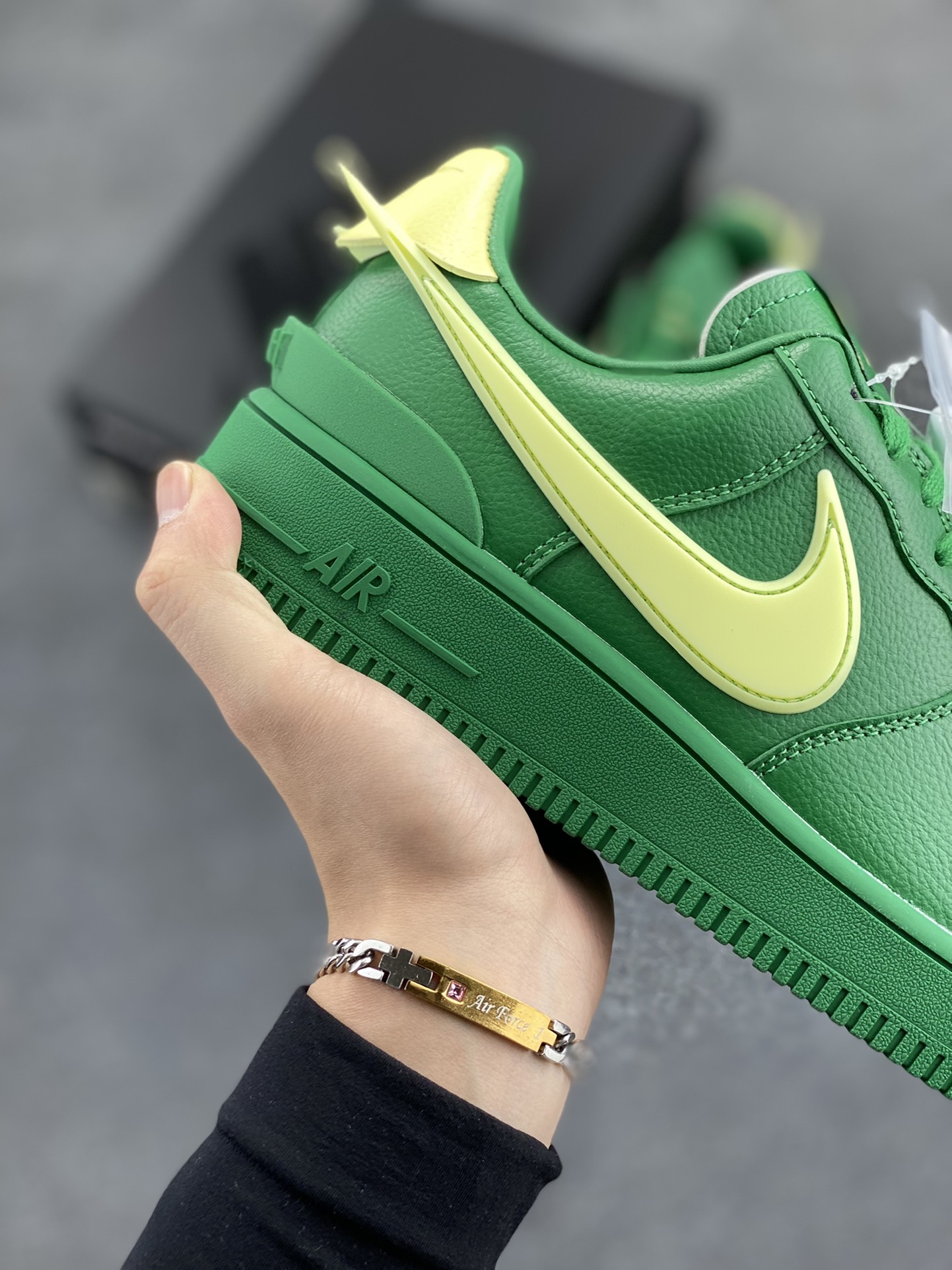 图片[6]-HY版本💯 韩裔美籍设计师Yoon Ahn主理时尚品牌AMBUSH x Nike Air Force 1 Low SP\”Phantom\”空军一号宽底版系列低帮百搭休闲运动板鞋“联名绿大钩” 原楦头原纸板 打造纯正空军版型 专注外贸渠道 全掌内置蜂窝气垫 原盒配件 原厂中底钢印、拉帮完美 货号：DV3464-300 尺码：35.5 36 36.5 37.5 38 38.5 39 40 40.5 41 42 42.5 43 44 44.5 45 46 47-选品中心