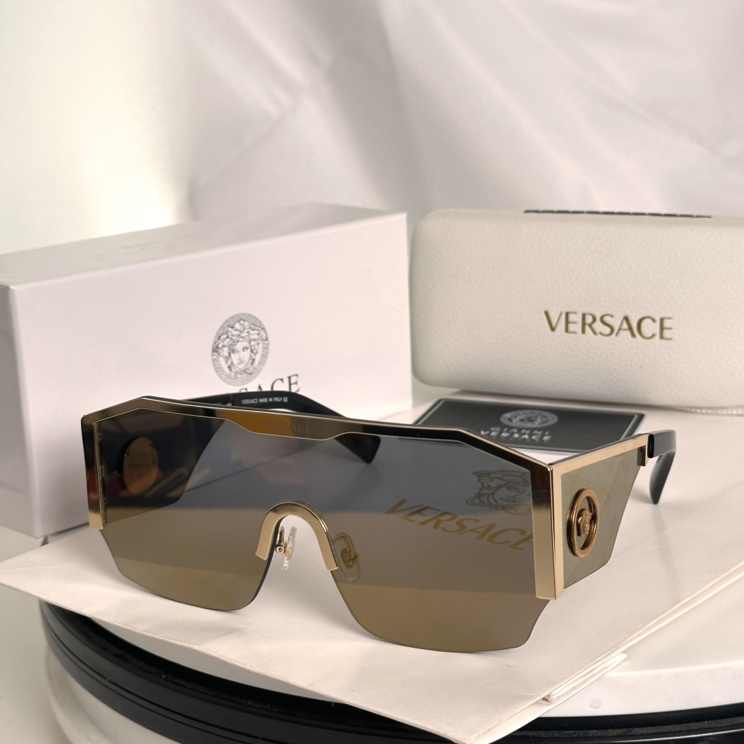  ‼️Versace范思哲美杜莎
一片式朋克街头耍帅护目镜男墨镜
VE2220 size：125MM