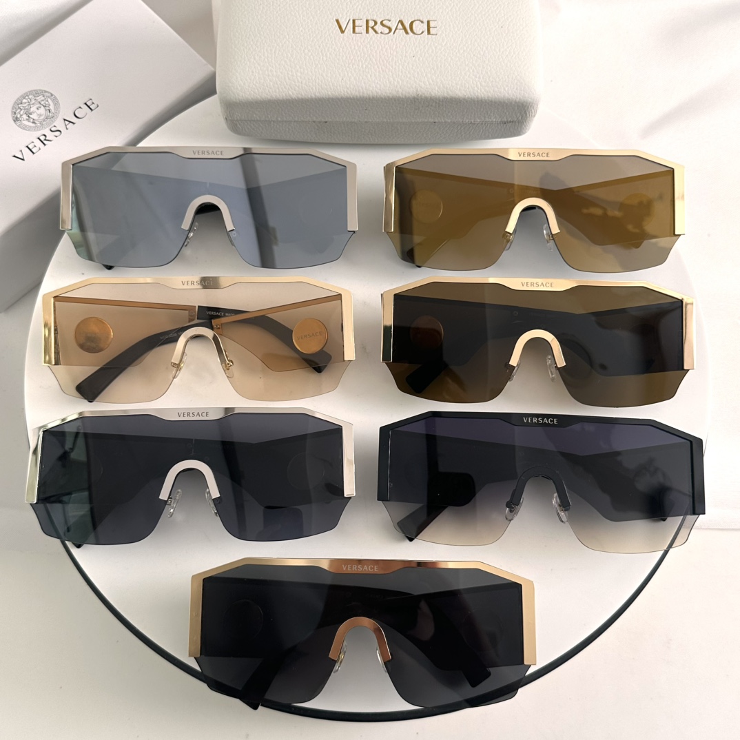  ‼️Versace范思哲美杜莎
一片式朋克街头耍帅护目镜男墨镜
VE2220 size：125MM