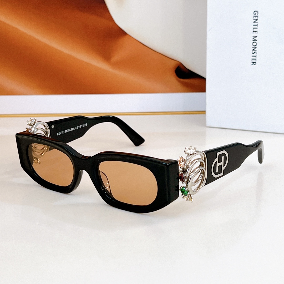  GENTLE MONSTER
MODRINGS
SIZE45-22-146
🔝🔝