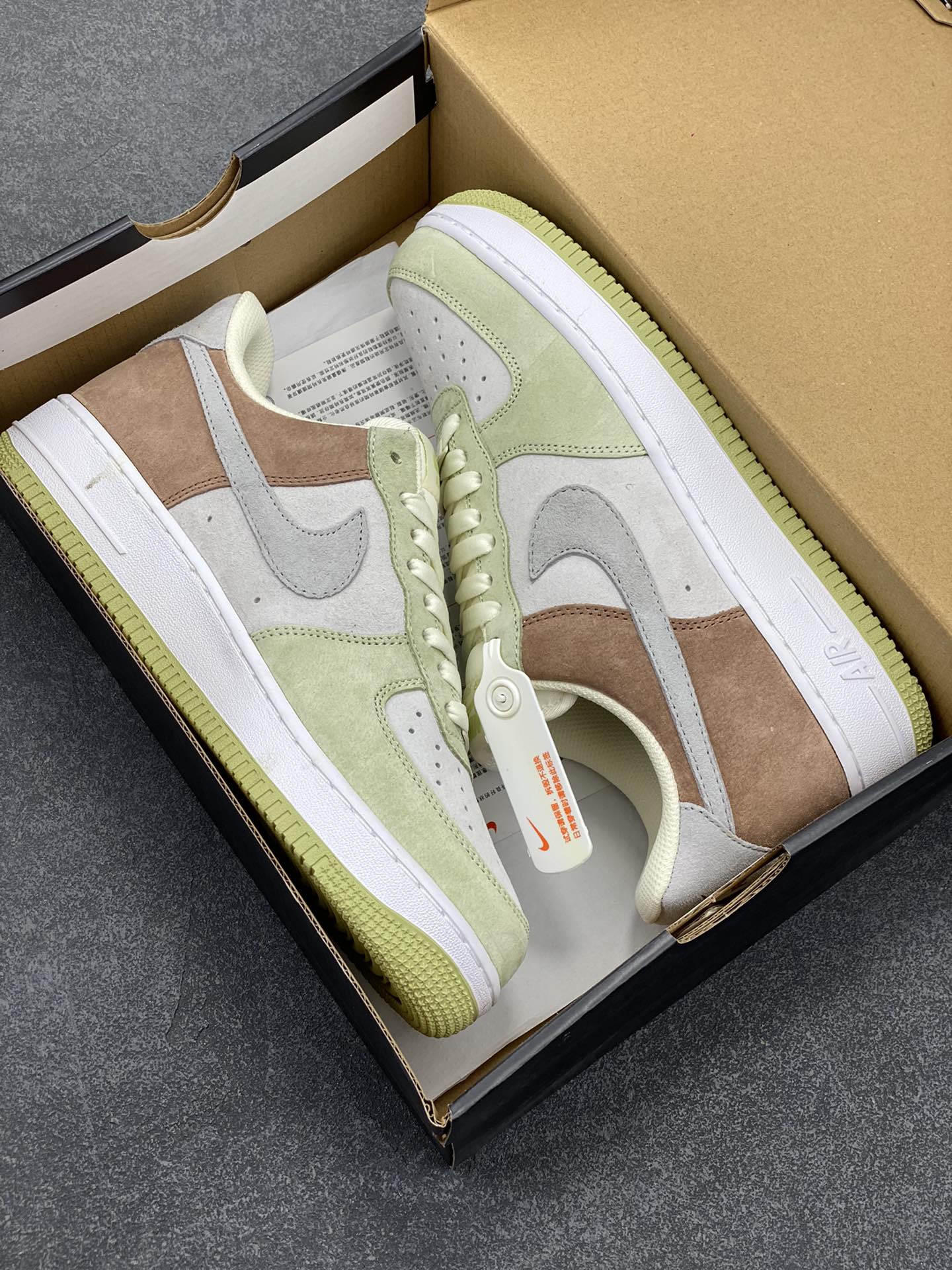 图片[9]-Nike Air Force 1 Low ’07 青苹果 配色 空军一号低帮休闲板鞋 原厂麂皮 原楦原纸板 纯正版型 正品NFC感应芯片 高清洁度 内置全掌气垫 货号：DL5819-618 尺码：36 36.5 37.5 38 38.5 39 40 40.5 41 42 42.5 43 44 44.5 45-选品中心