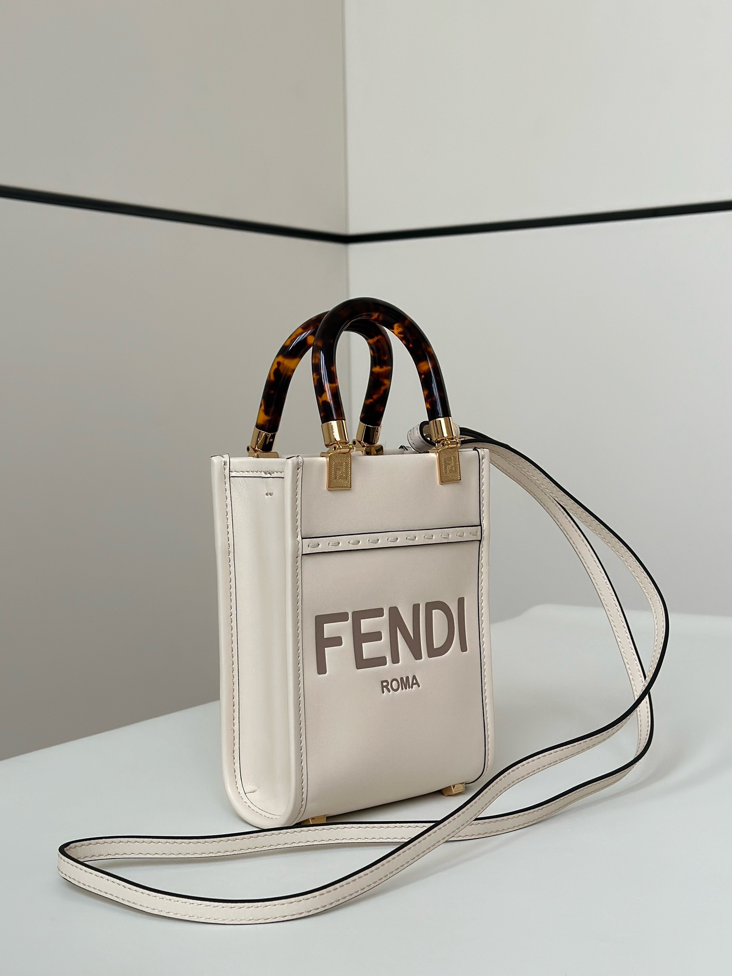 [Fendi Women