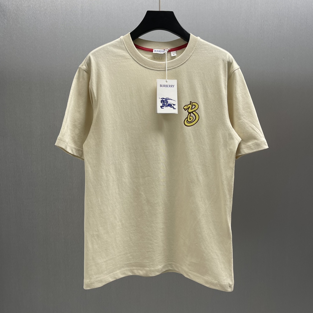 🧧BUR*ERRY Camiseta de algodón con estampado de letra B en forma de serpiente de Nochevieja Talla: S-XL Descripción del…