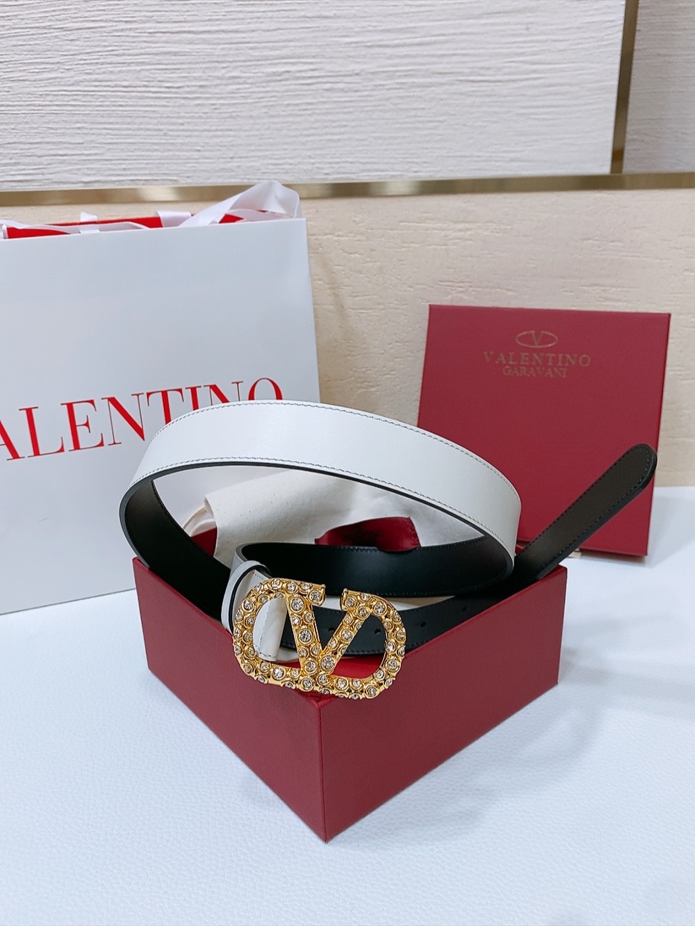 [Valentino Belts] Valentino VLOGOSIGNATURE Decorated with Swarovski imitatio