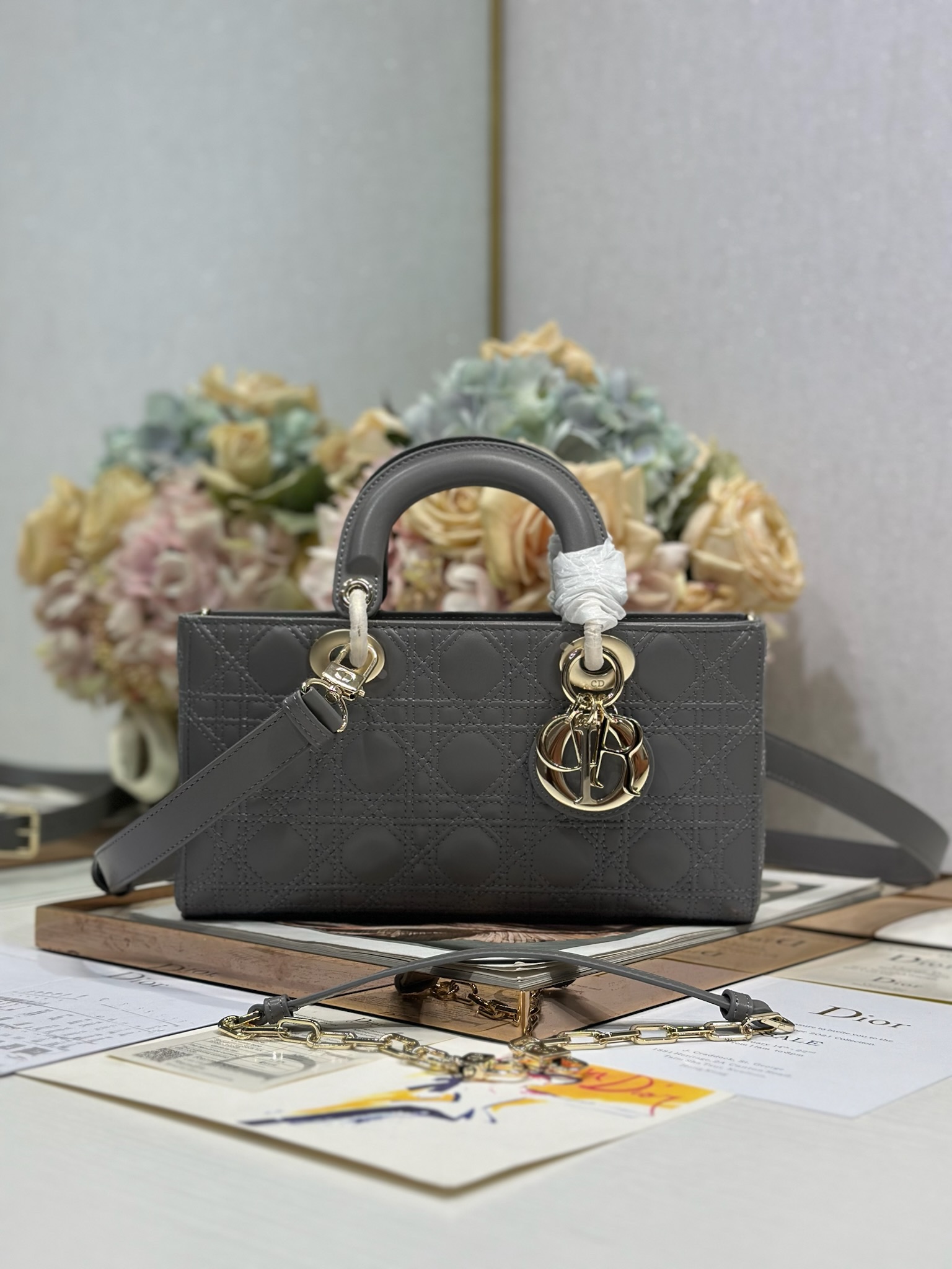 Lady Dior Gray Lambskin Cannage Stitching Handbag - Iconic Elegance 5 i1735478152 1538 3