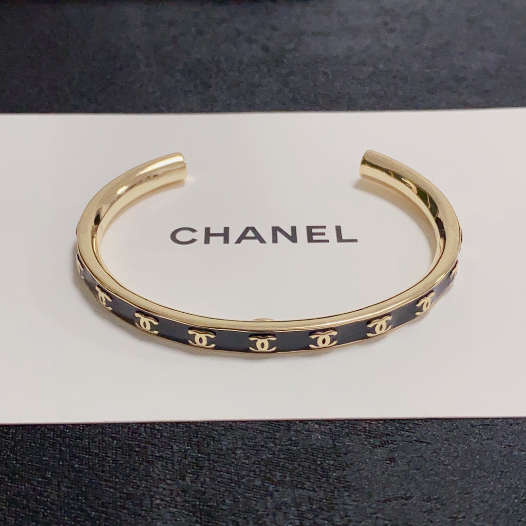 white enamel opening bracelet 💜 Chanel high-quality colored bracelet 🍀🍀🍀 Sup - Jewelry 4