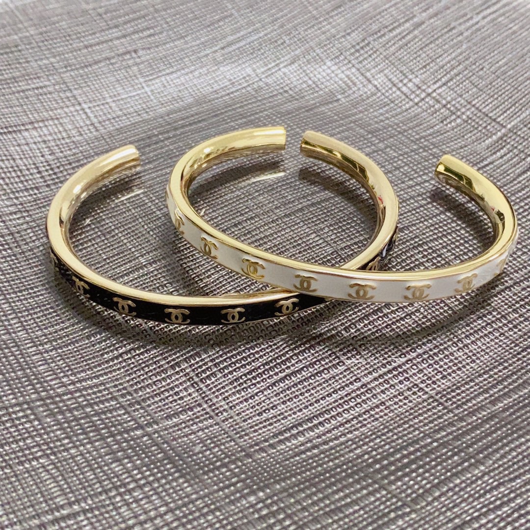 white enamel opening bracelet 💜 Chanel high-quality colored bracelet 🍀🍀🍀 Sup - Jewelry 7