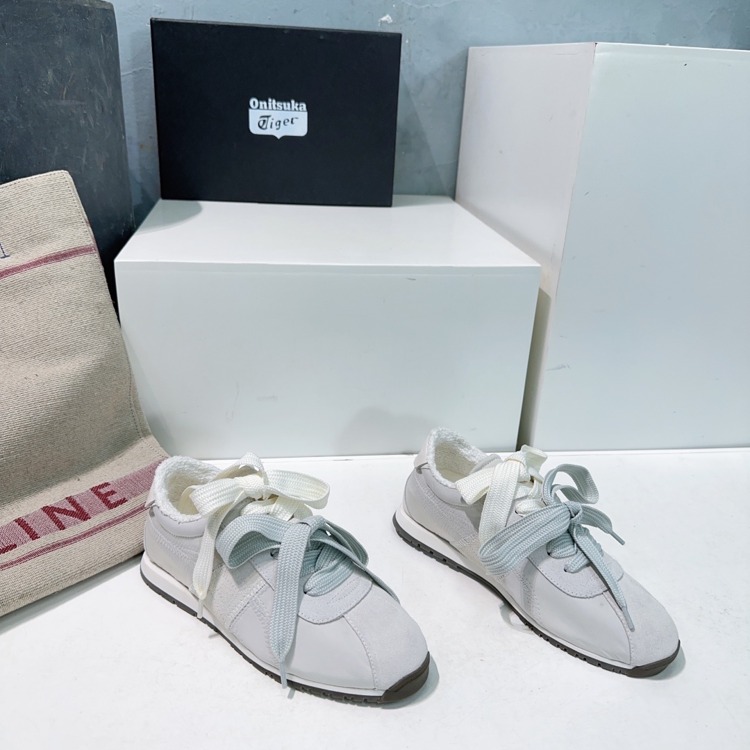 High Quality Factory Sports Shoes for Summer 2025: Comfort and Detail in Style