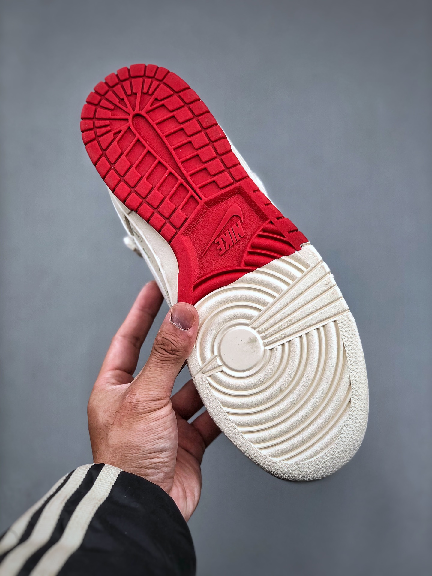 Nike SB Dunk Low Stussy White Red Sneakers Designer Casual Shoes 9 i1735501417 3912 7