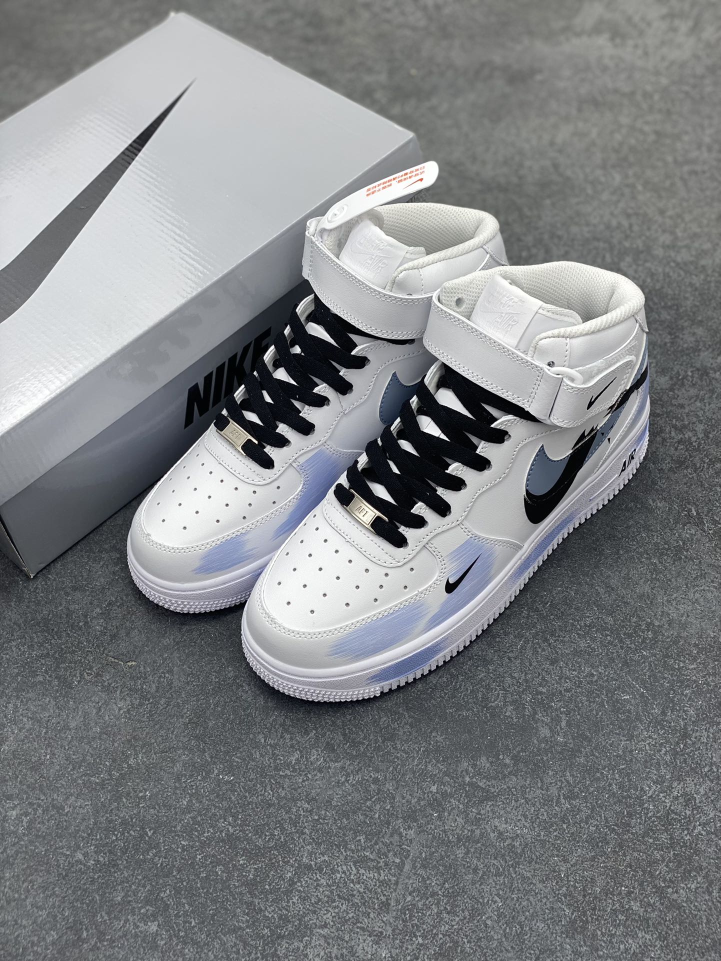 图片[8]-Nike Air Force 1 Low’07 断勾 喷绘 空军一号中帮休闲板鞋 定制皮料 原厂3D打印 定制鞋盒 原楦原纸板 纯正空军版型 内置全掌气垫 货号：ZH0316-056 尺码：36 36.5 37.5 38 38.5 39 40 40.5 41 42 42.5 43 44 44.5 45-选品中心