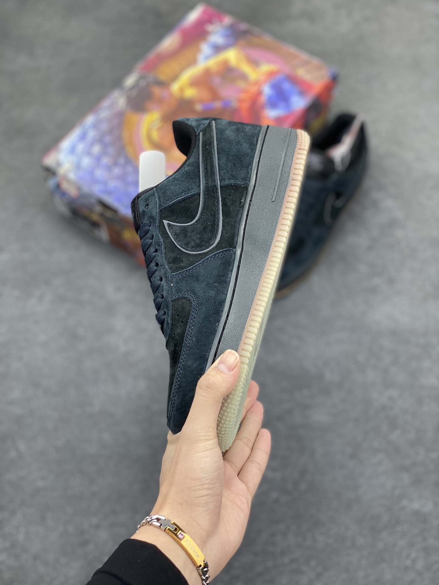 图片[3]-Nike Air Force 1 Low ’07 黑麂皮夜光空军一号低帮休闲板鞋 原厂麂皮 原楦原纸板 纯正版型 正品NFC感应芯片 高清洁度 内置全掌气垫 货号：XT7138-101 尺码：36 36.5 37.5 38 38.5 39 40 40.5 41 42 42.5 43 44 44.5 45-选品中心