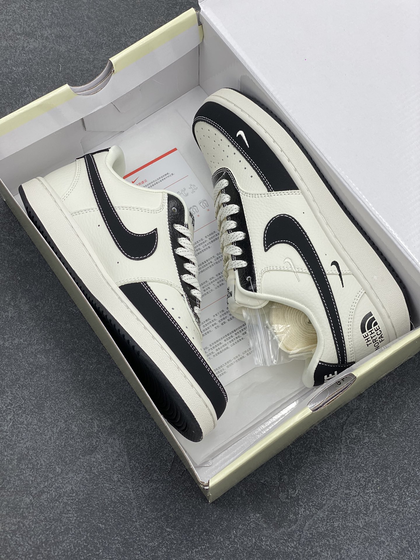 图片[9]-海外爆款 ZP订单 NIKE EBERNON Low prm 小空军低帮百搭透气休闲运动板鞋 独家头层版本 原数据独家私模大底 纯正版型 清洁度完美 货号：FD5188-118 尺码：36 36.5 37.5 38 38.5 39 40 40.5 41 42 42.5 43 44 44.5 45-选品中心