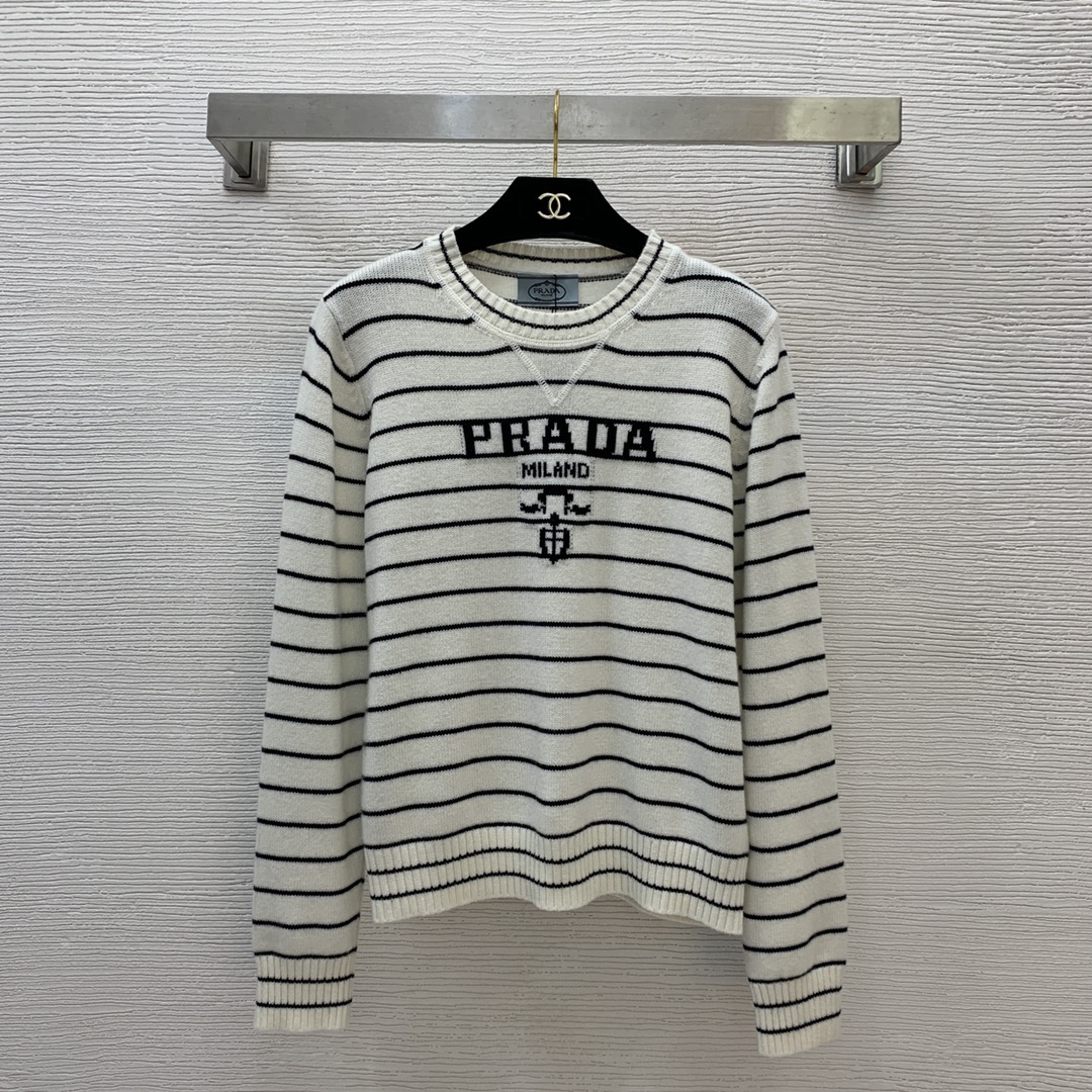 NO:295555,Model number G25010475 Prad* new P home high-end custom wool yarn fabric, large logo on the chest, round neck pullover long sleeve striped sweater top!  (M size bust 98, sleeve length 61, clothing length 57), prada, alexander wang19860909款号G25010475 Prad*新款P家高端定制羊毛纱线面料、胸前大logo标志圆领套头长袖条纹针织衫上衣！（M码胸围98,袖长61,衣长57）,,prada,alexander wang,Women's clothing