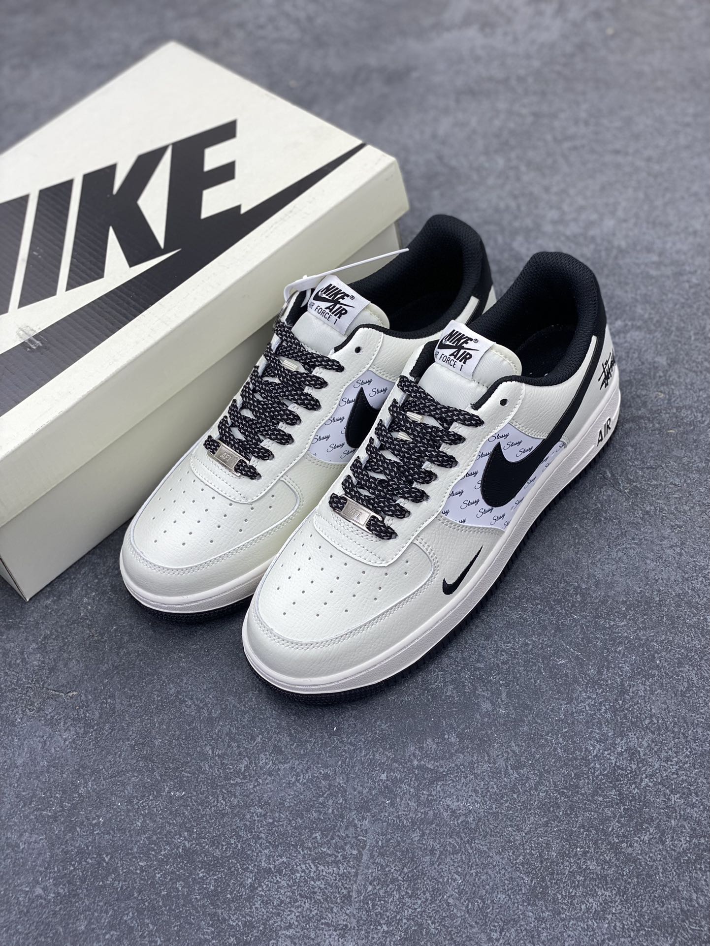 图片[8]-Nike Air Force 1 Low 空军一号低帮百搭休闲运动板鞋。柔软、弹性十足的缓震性能和出色的中底设计，横跨复古与现代的外型结合，造就出风靡全球三十多年的Force 1，直到今天还深受青睐。 货号：XZ3328-001 尺码：36 36.5 37.5 38 38.5 39 40 40.5 41 42 42.5 43 44 44.5 45-选品中心