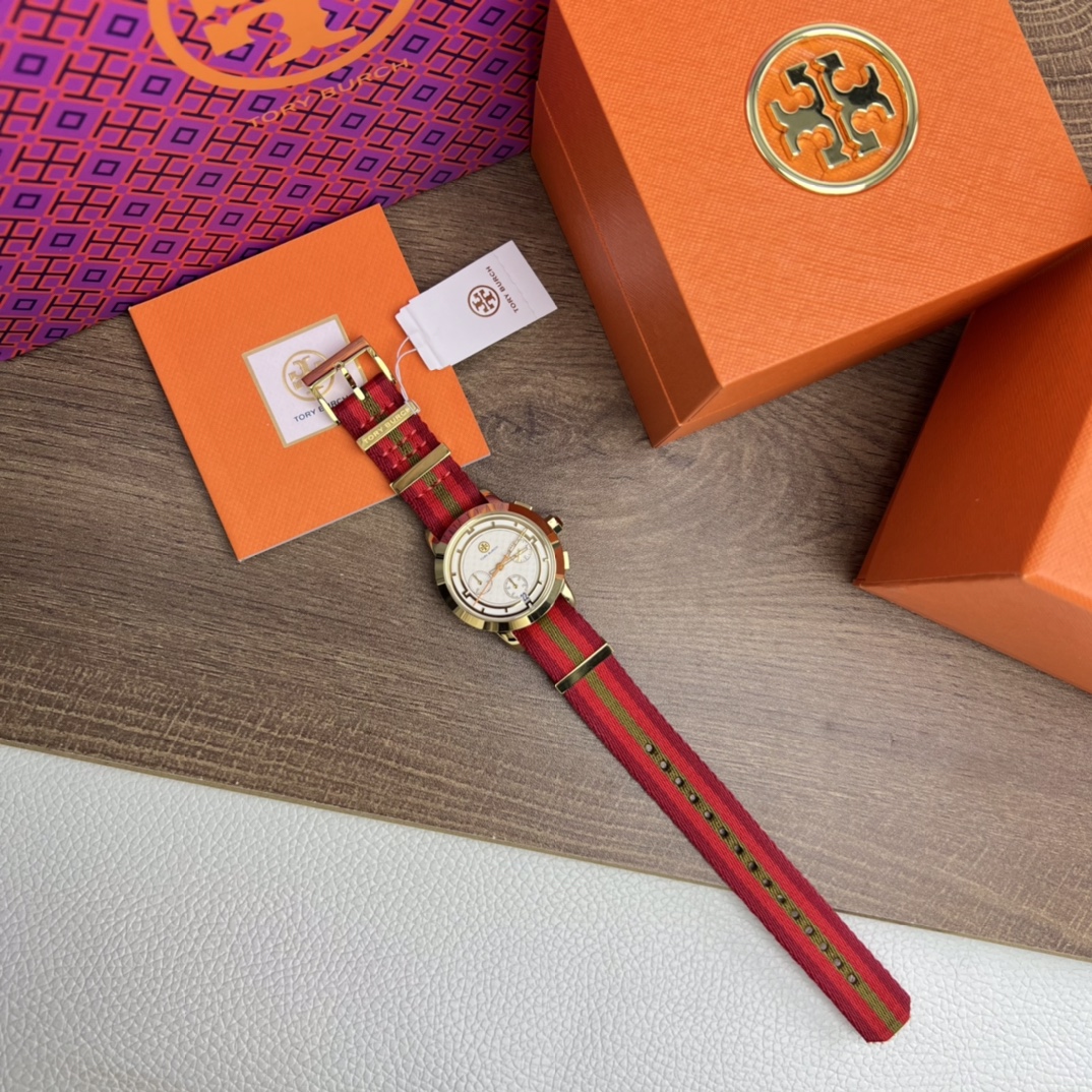 Часы Tory Burch
