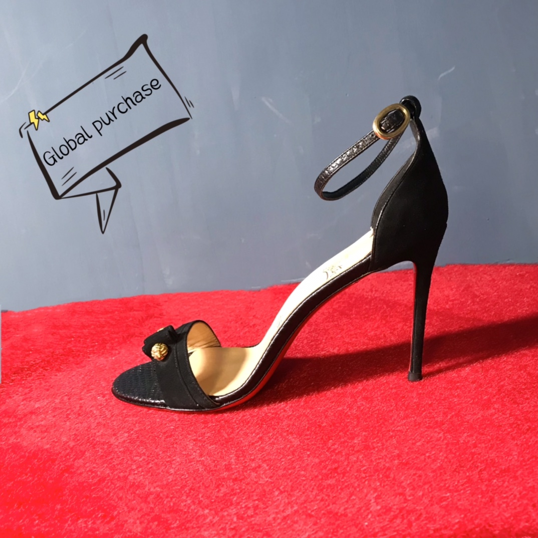 NO:100438,High-end custom spring and summer sandals new series!  H10Cm, size 34-42. 35. 40. 41. 42. 9050-023. Black deer leather. Black small stone pattern cowhide, official website synchronization. Standard European code Reference: 9050-023. Color:.black Material:veau velours Lining:goat leather Heel height:10Cm Sole:leather sole Size:EUR 34-42 (US 4-11):,,christian louboutin,sandals,cowhide19860909高端订制 春夏凉鞋新款系列！ H10Cm,尺码34-42码.35码40码41码42码不退不换.9050-023,黑色鹿皮.黑小石纹牛皮,官网同步 标准欧码 Reference:9050-023 Color:.black Material:veau velours Lining:goat leather Heel heigh:10Cm Sole:leather sole Size:EUR 34－42（US 4一11) :,,christian louboutin,sandals,cowhide,Women's Shoes