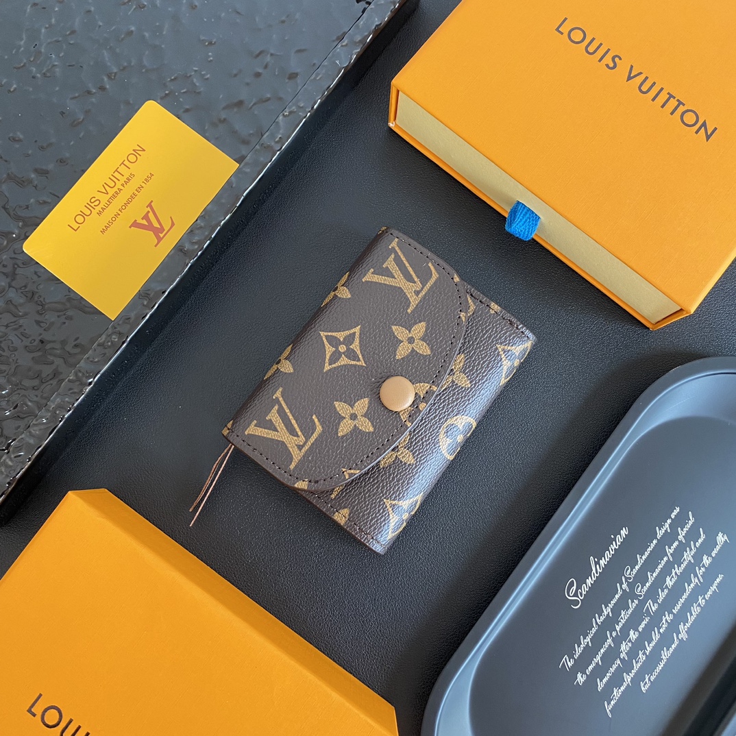 LV+Gucci +巴宝莉 2