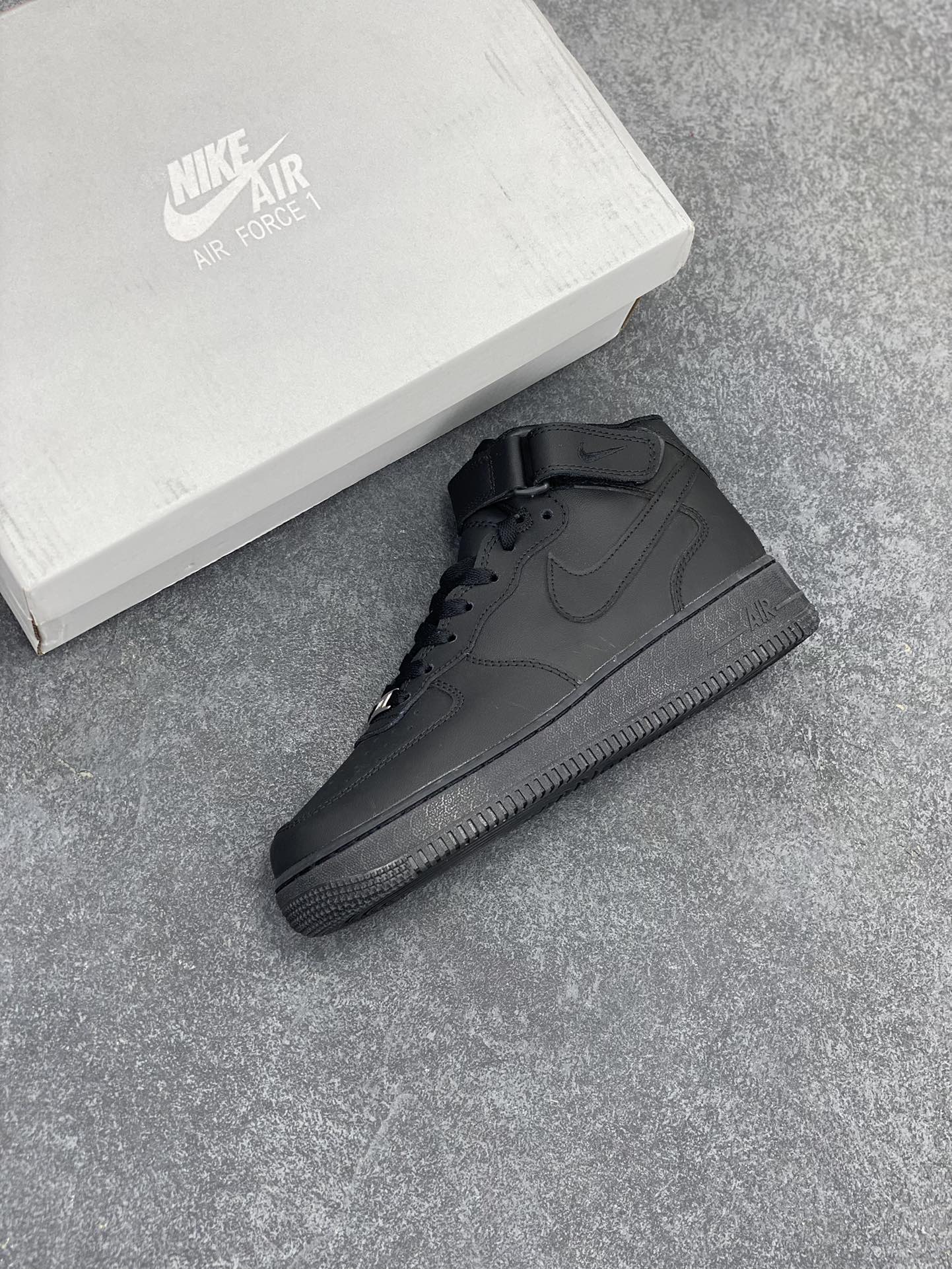 图片[7]-独家福利🎉 核心特价  Nike Air Force 1 Low 全黑 空军一号中帮运动休闲板鞋 原楦头原纸板 打造纯正空军版型#专注外贸渠道 全掌内置蜂窝气垫 #原盒配件 原厂中底钢印、拉帮完美 货号：CW2289-001 尺码：36 36.5 37.5 38 38.5 39 40 40.5 41 42 42.5 43 44 44.5 45 46-选品中心