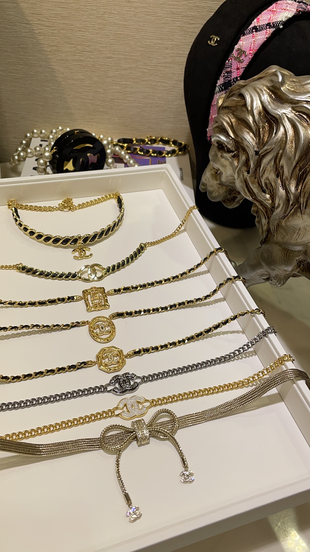 现货𝑪𝒉𝒂𝒏𝒆𝒍新款项链choker合集选款

配饰是穿搭的灵魂💕好戴又百搭

简单衣服搭配也立马变高级 买到赚到