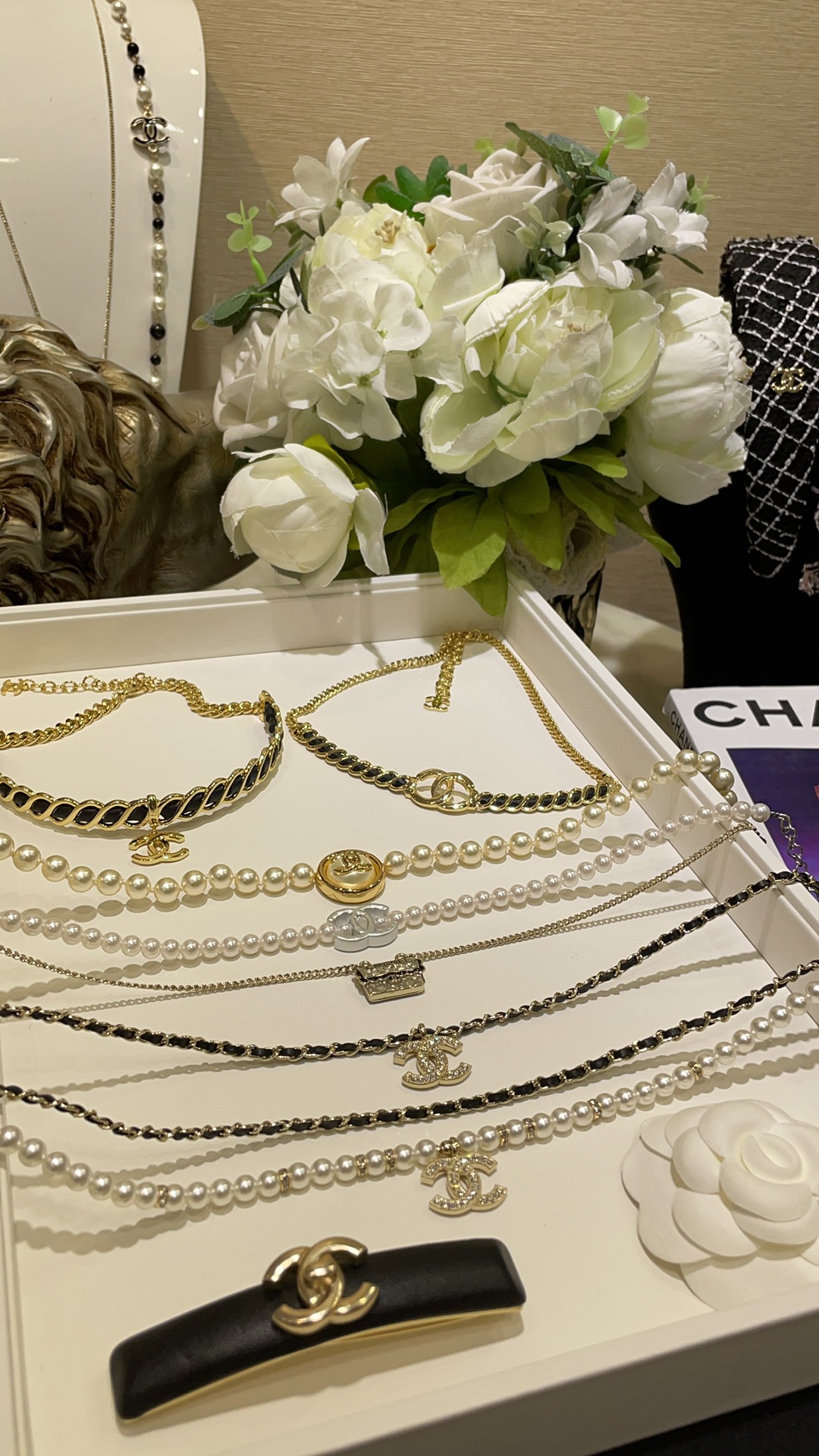 现货𝑪𝒉𝒂𝒏𝒆𝒍新款项链choker合集选款

配饰是穿搭的灵魂💕好戴又百搭

简单衣服搭配也立马变高级 买到赚到