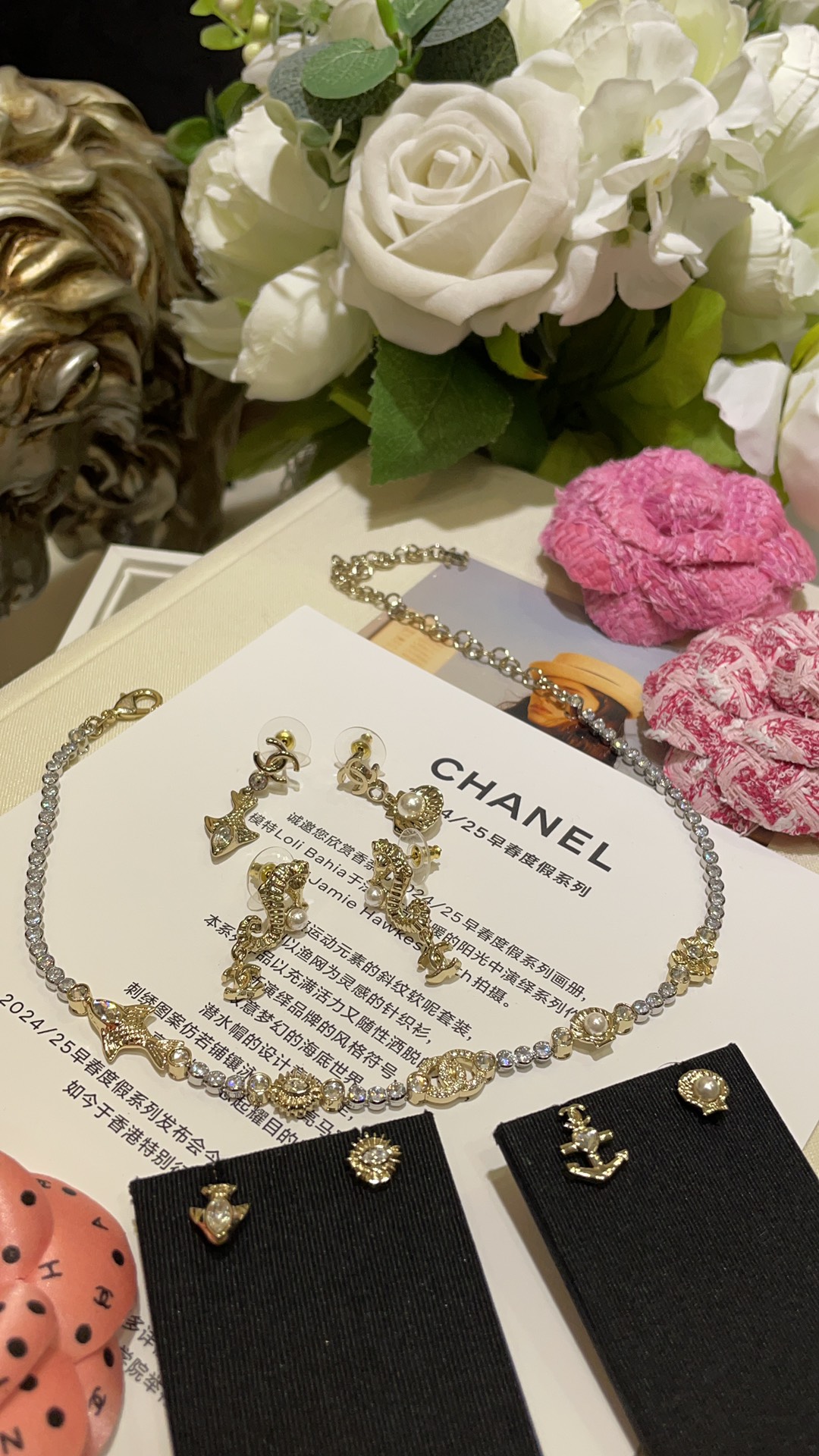 𝑪𝒉𝒂𝒏𝒆𝒍 最新款耳钉耳环耳夹合集选款

氛围感出片系列📷通勤或凹造型都🉑

专贵一件大几千没必要花冤枉钱💰