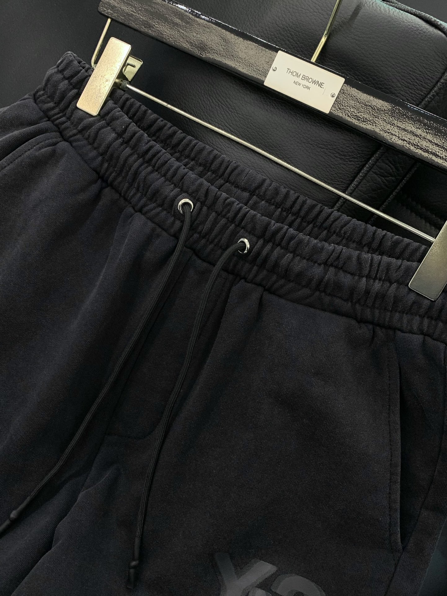 衣服，裤子，Y-3 山本耀司，2024春季最新品，专柜同步有售，原单狠货，时尚休闲套装，进口原版面料，舒