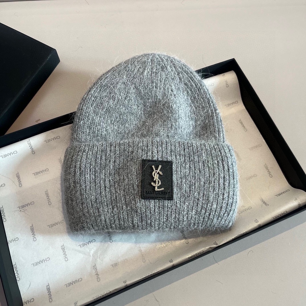NO:219640,ysl Saint Laurent knitted wool hat, versatile hat, fisherman hat, baseball hat, knit hat, hat, saint laurent, saint laurent, espadrilles, hats19860909ysl圣罗兰针织毛线帽,百搭款帽子渔夫帽棒球帽针织帽,帽子,saint laurent,saint laurent,espadrilles,hats,hat
