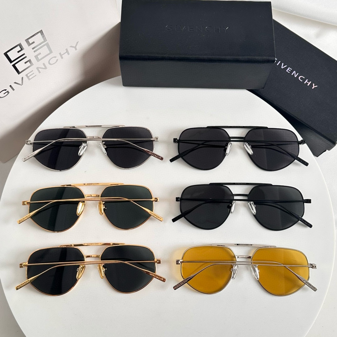  ‼️Givench*纪梵希限定系列~经典方形镜框
ModelGV40058U
Size58口15-14
