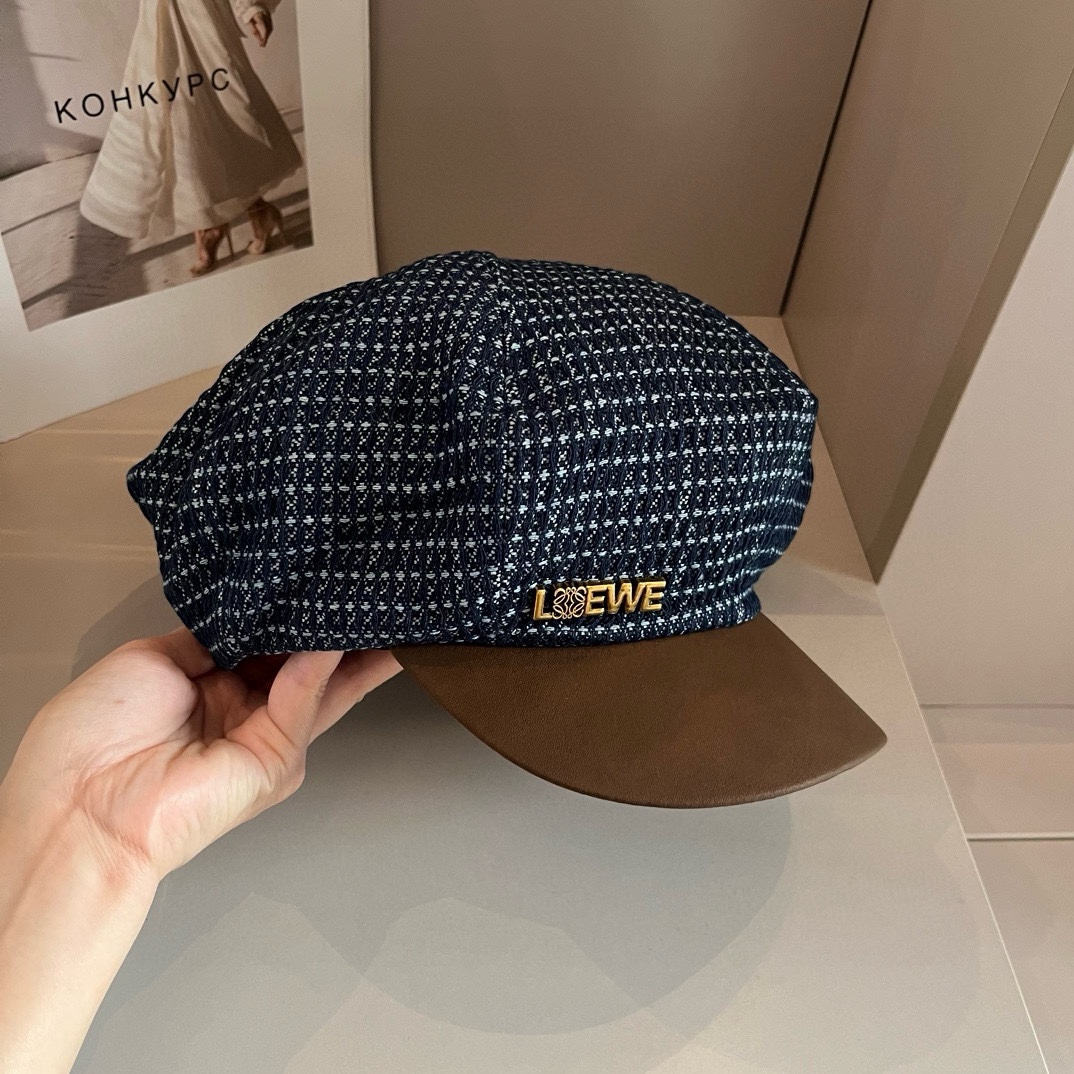 NO:219665,LOEWE new color-blocking cap, literary and octagonal hat, head circumference 57cm hat, fisherman hat, baseball hat, knit hat, hat, loewe, espadrilles, hats19860909ＬＯＥＷＥ罗意威新款拼色鸭舌帽,文艺风八角帽,头围57cm帽子渔夫帽棒球帽针织帽,帽子,loewe,espadrilles,hats,hat