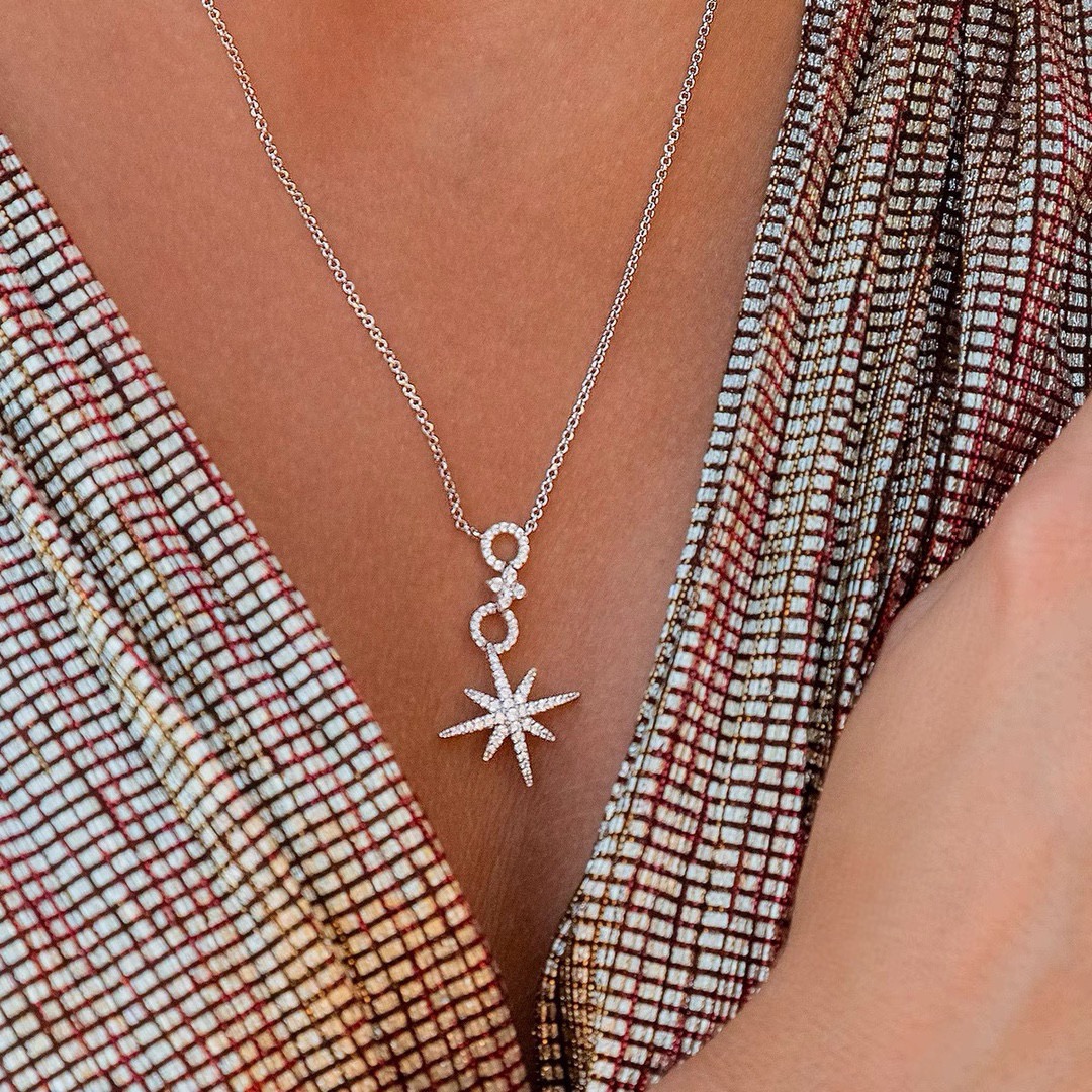 APM  六芒星圆圈可调节项链女气质毛衣链设计感。